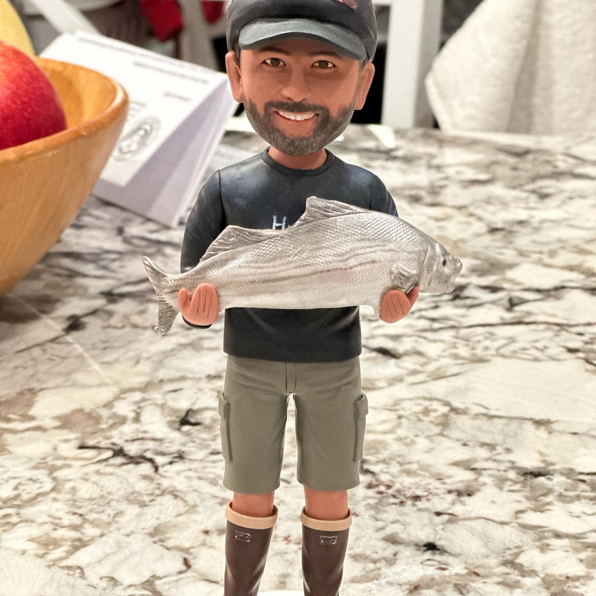 Custom fishing expert bobblehea-personalised fisherman exclusive souvenir/award,fisherman gifts.(ustomize the photos you want)