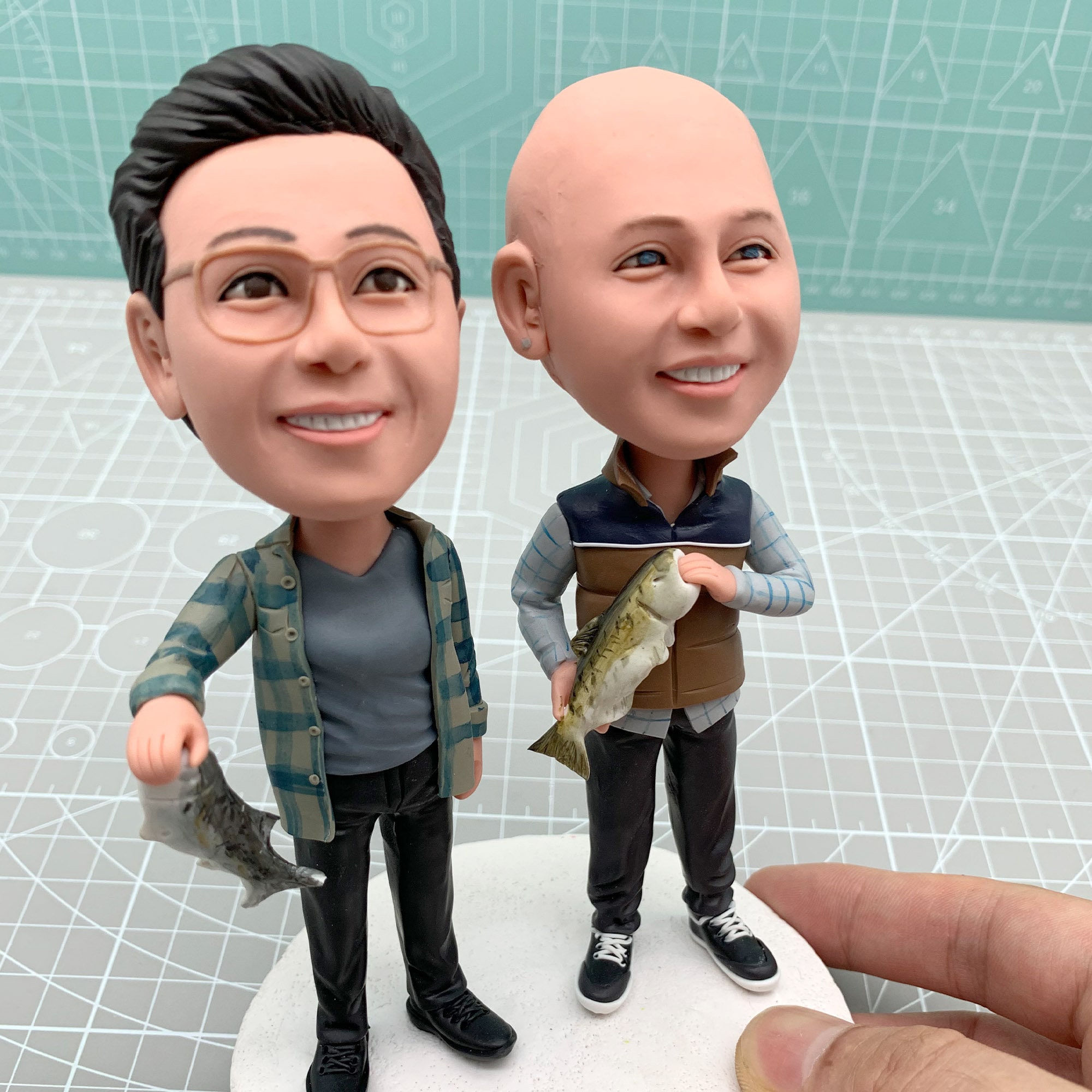 Custom fishing expert bobblehea-personalised fisherman exclusive souvenir/award,fisherman gifts.(ustomize the photos you want)