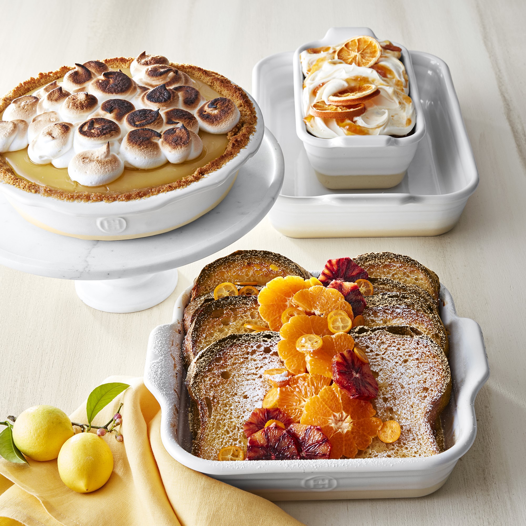 Emile Henry French Ceramic Potter Square Baker, 2.5 Qt.