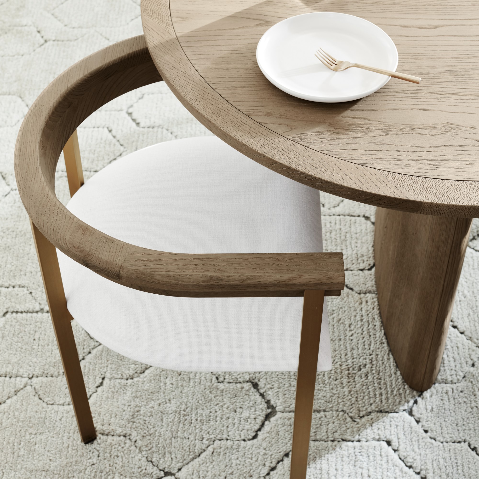 Radius Extendable Oval Dining Table (72-114)