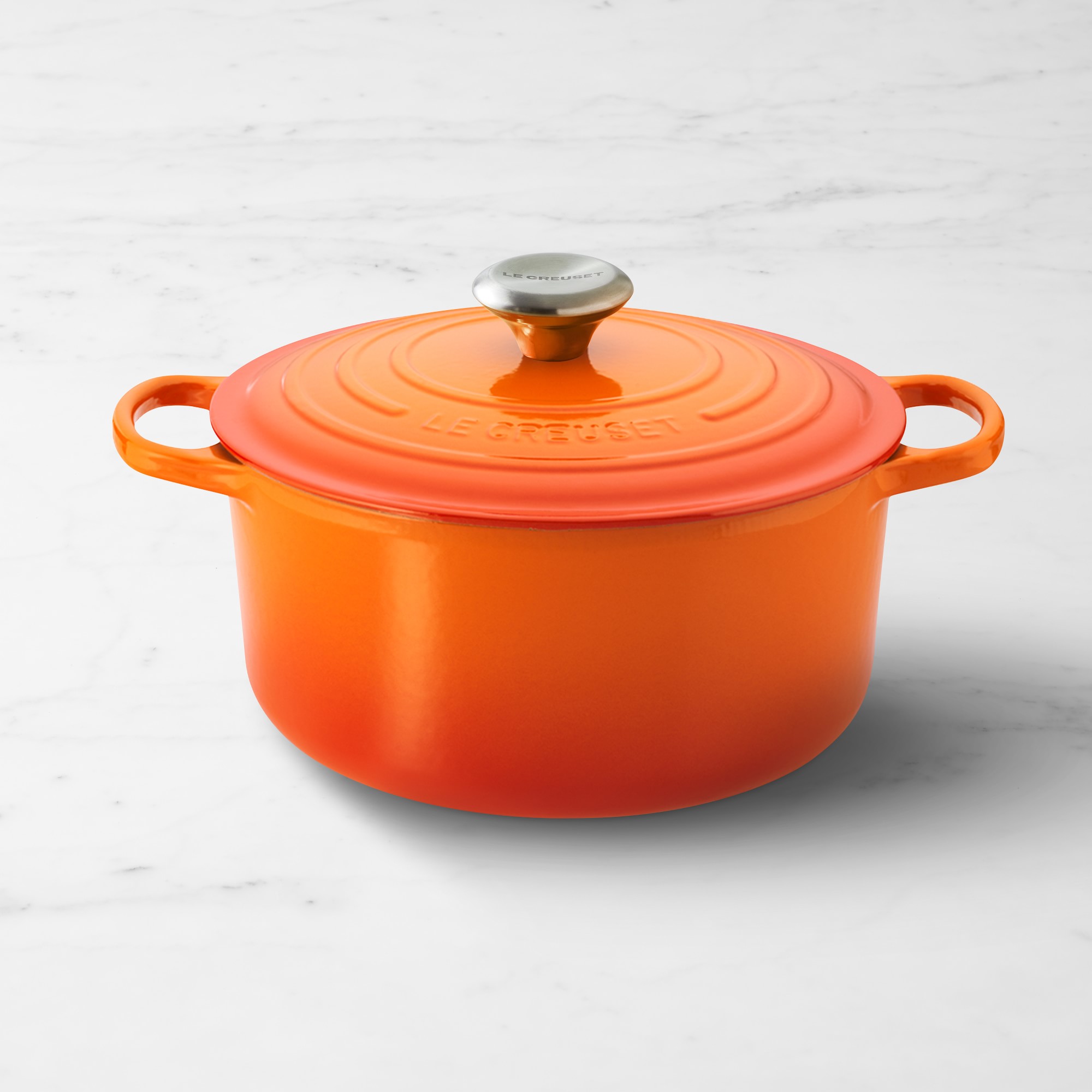 Le Creuset Signature Enameled Cast Iron Round Dutch Oven