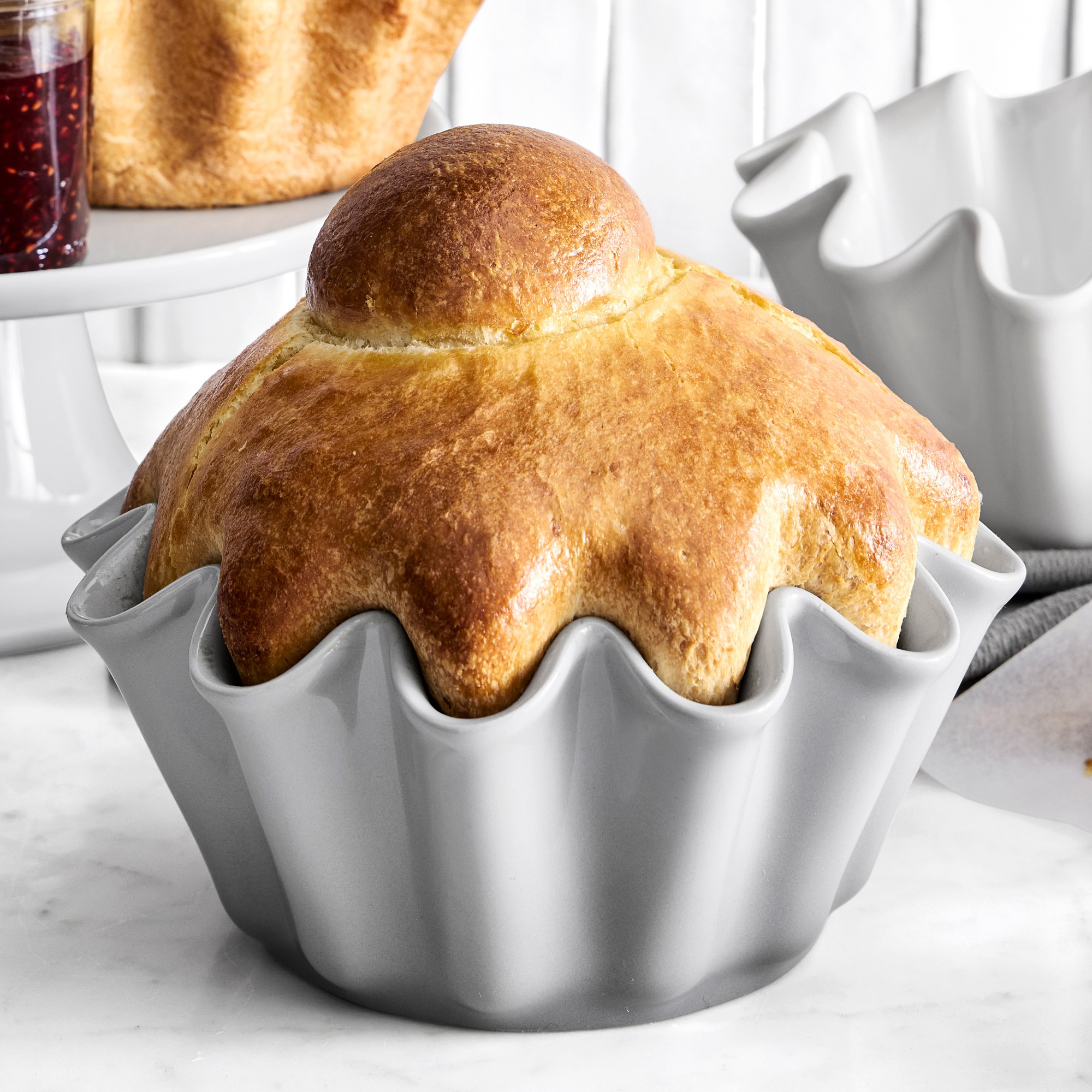 Le Creuset Stoneware Brioche Bread Baker