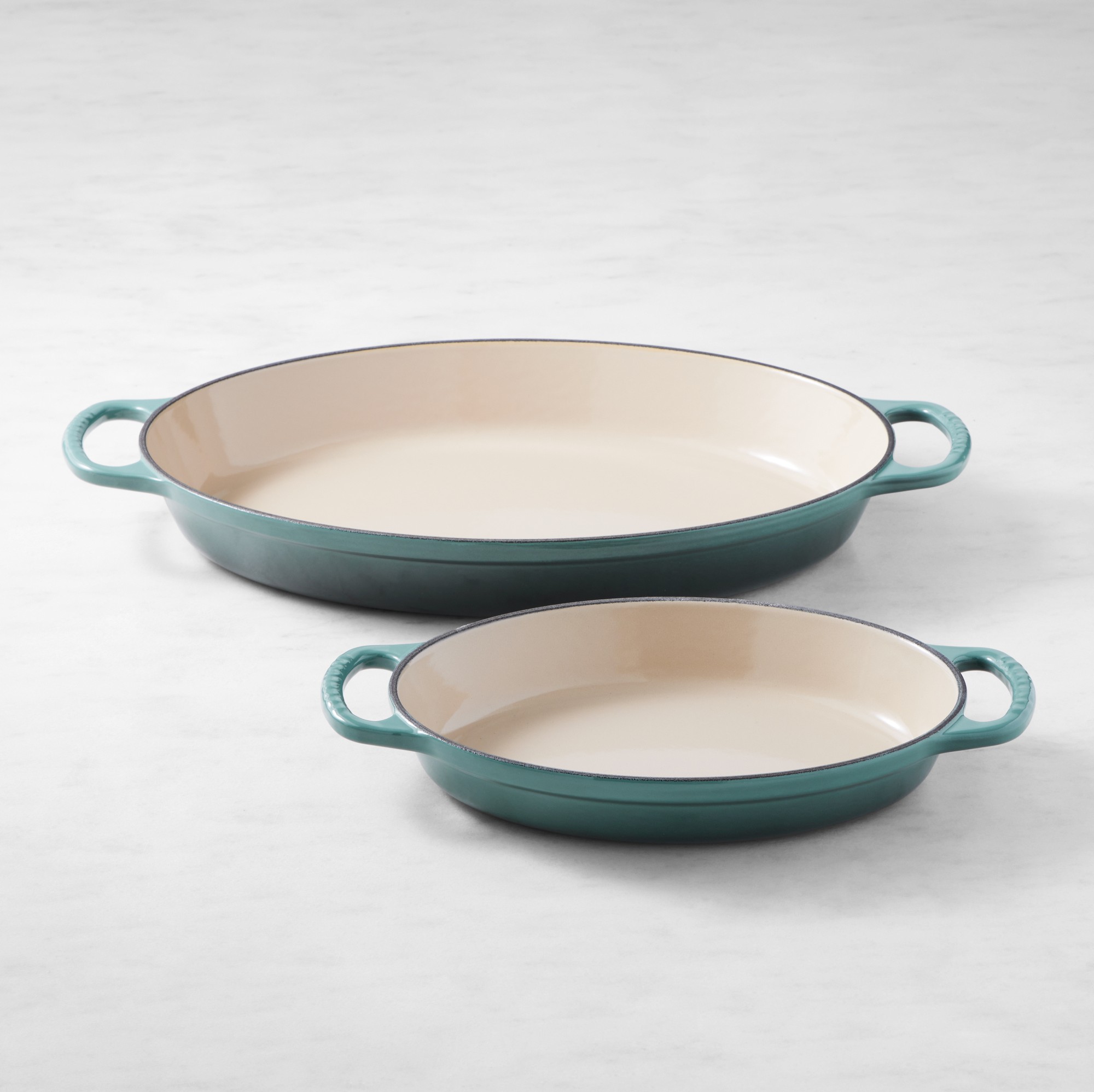 Le Creuset Signature Enameled Cast Iron Oval Gratin Baker