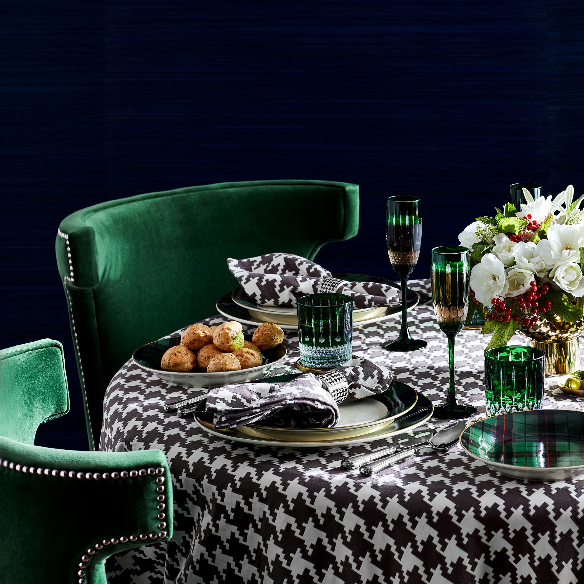 Classic Green Tartan Charger