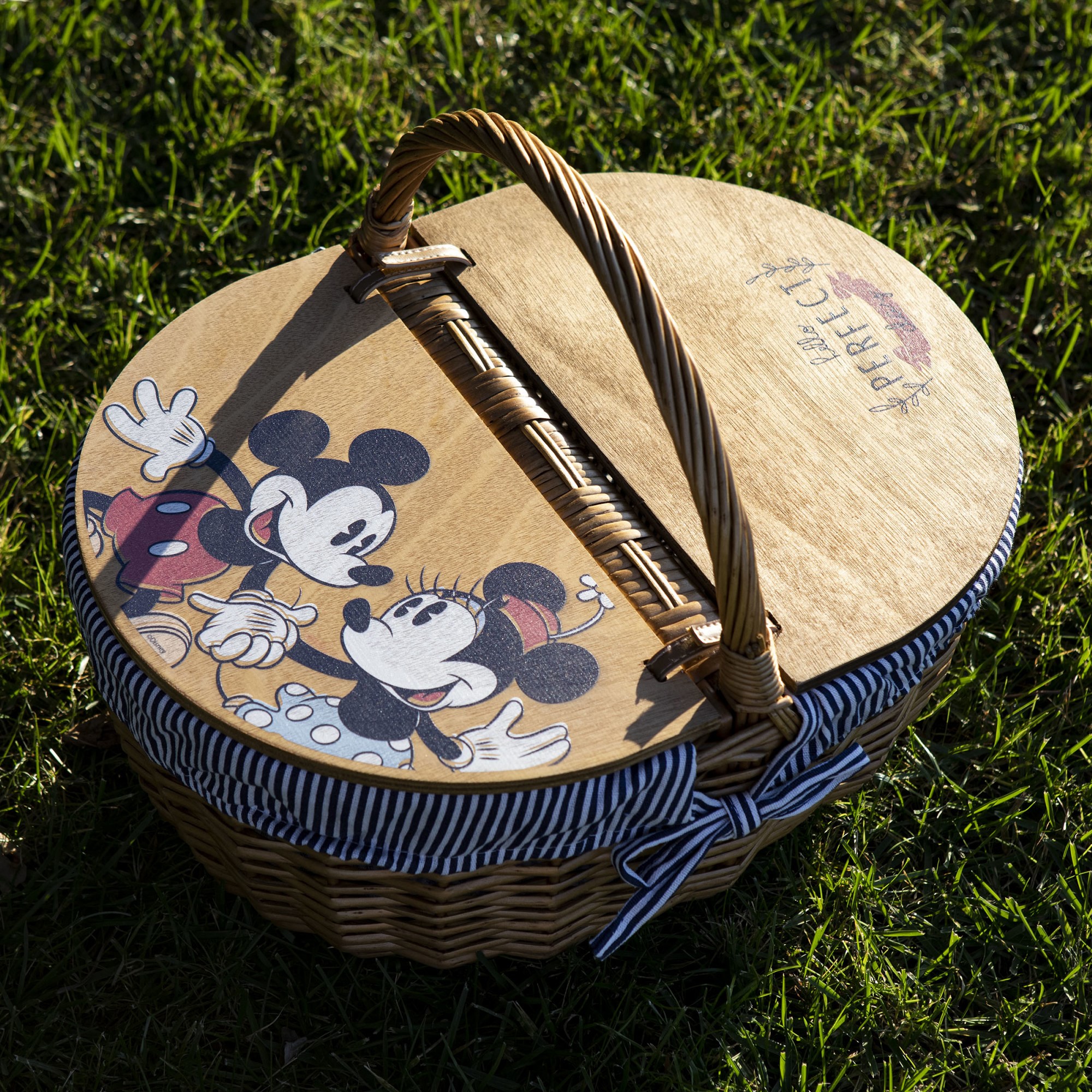Mickey & Minnie Mouse Picnic Basket