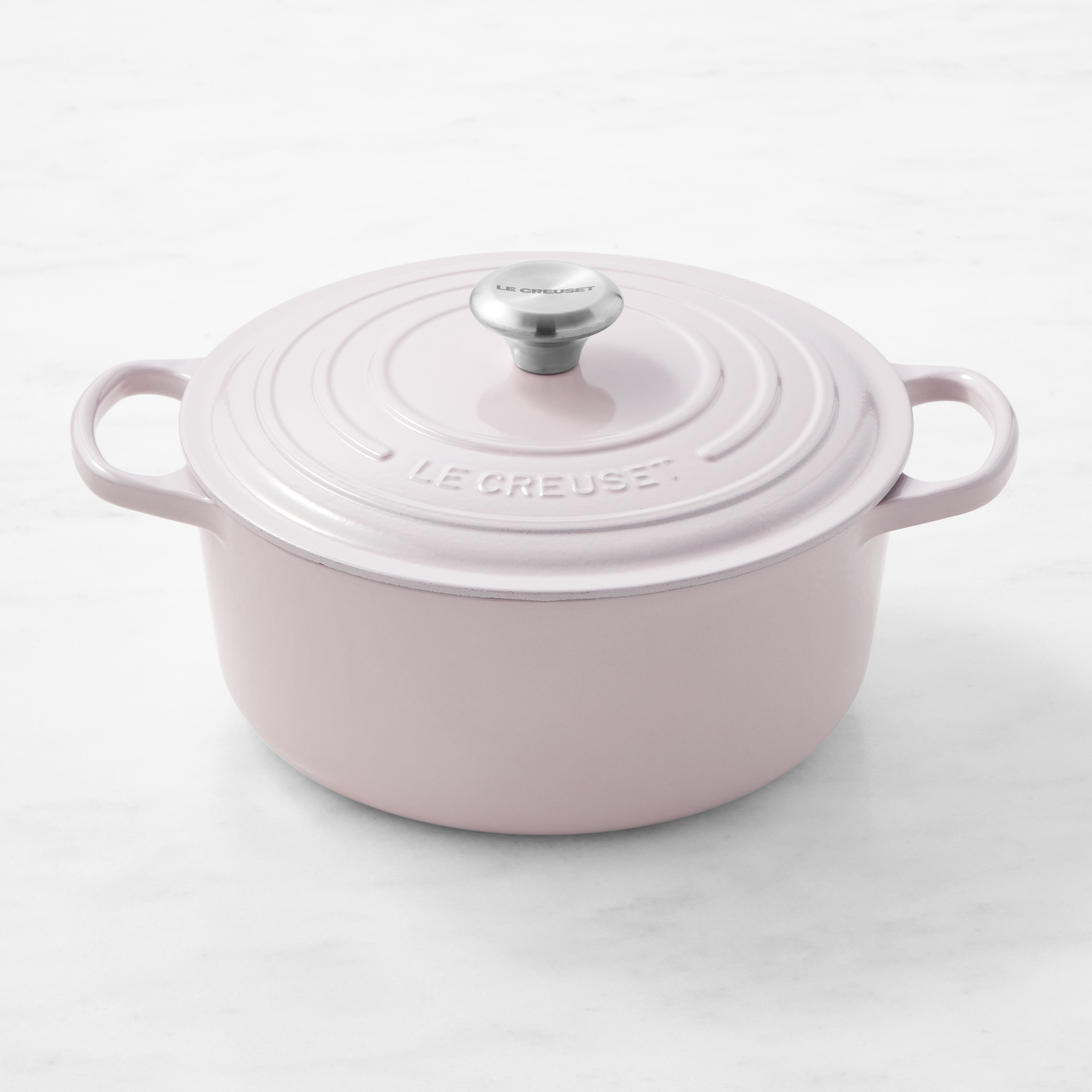 Le Creuset Signature Enameled Cast Iron Round Dutch Oven
