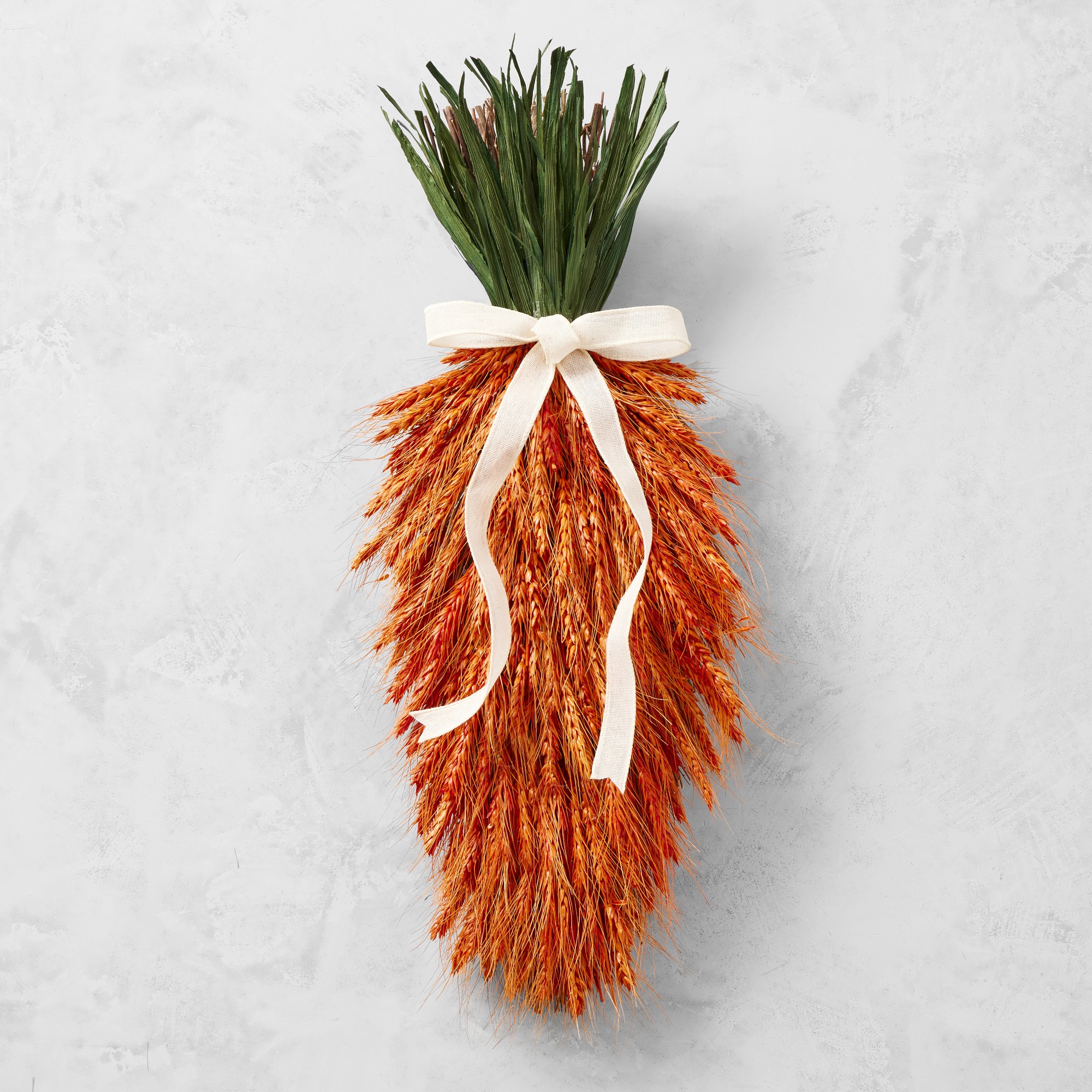 Easter Carrot Live Wreath, 26