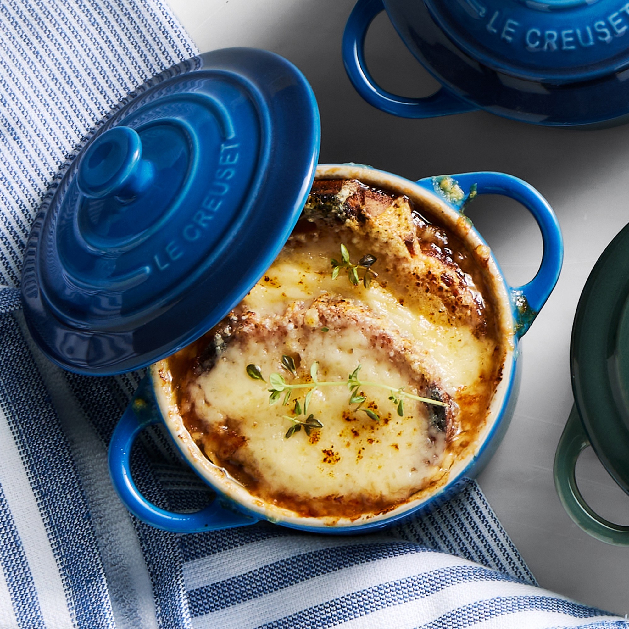 Le Creuset Stoneware Mini Round Cocotte