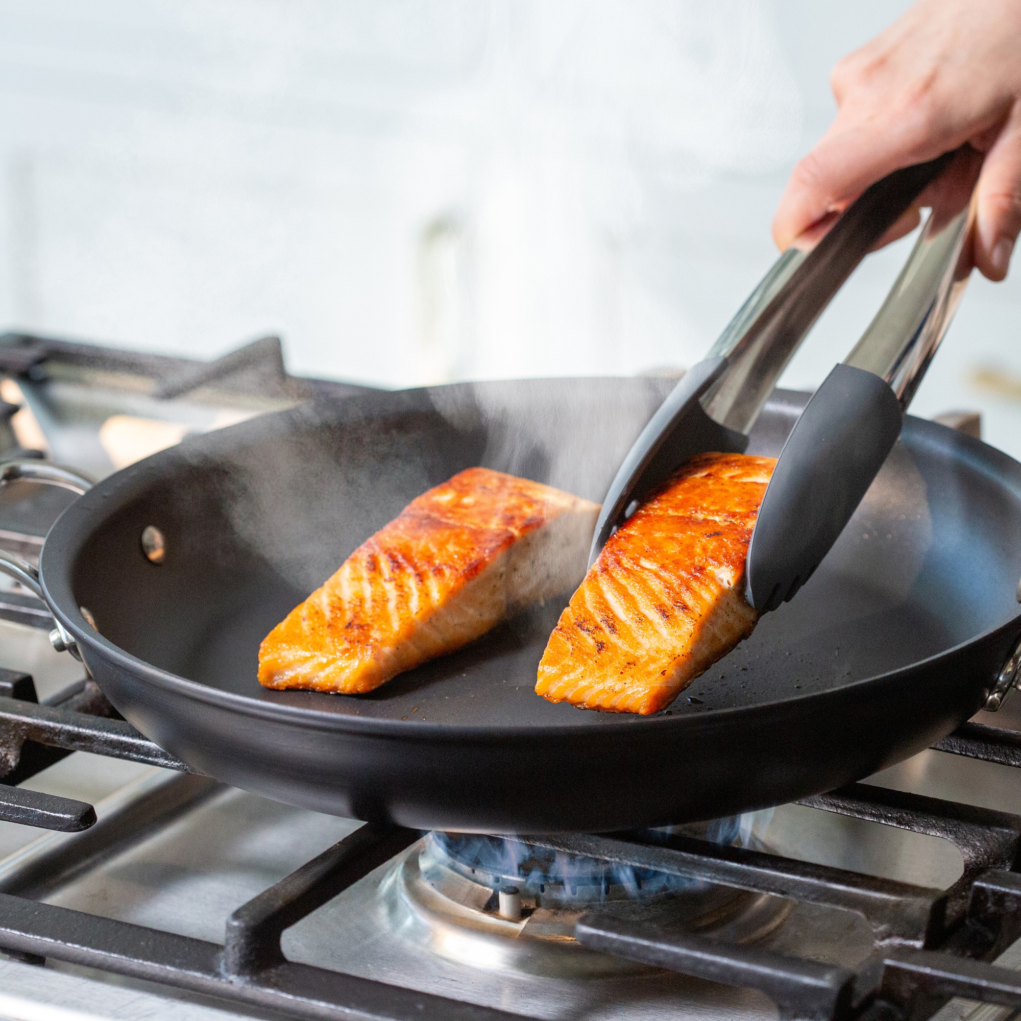 All-Clad NS™ Pro Nonstick Covered Fry Pan