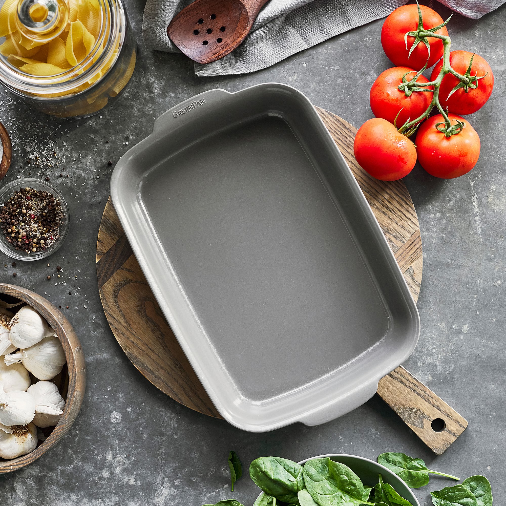 GreenPan™ Ceramic Nonstick Ovenware Rectangular Baker with Lid