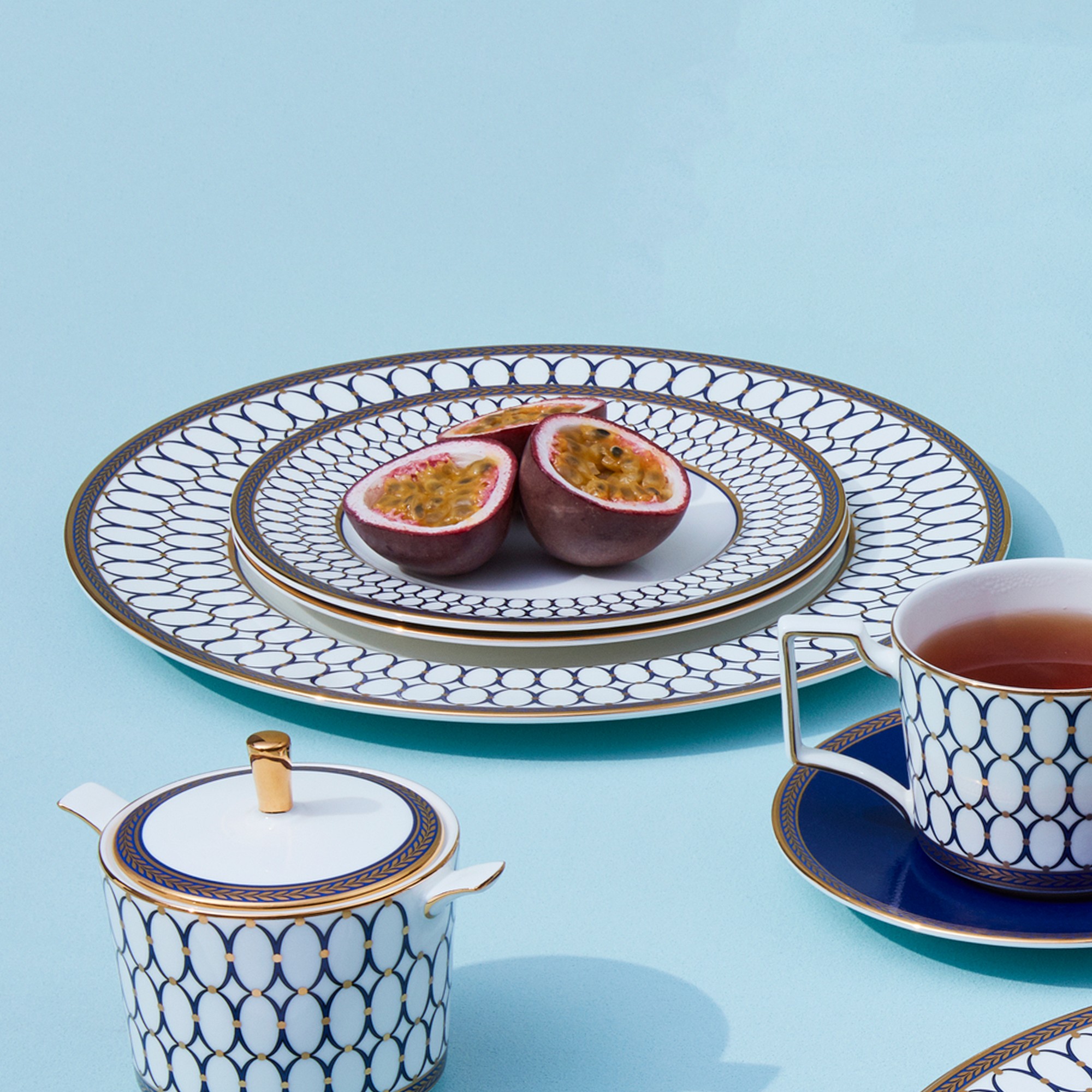 Wedgwood Renaissance Gold 5-Piece Dinnerware Set