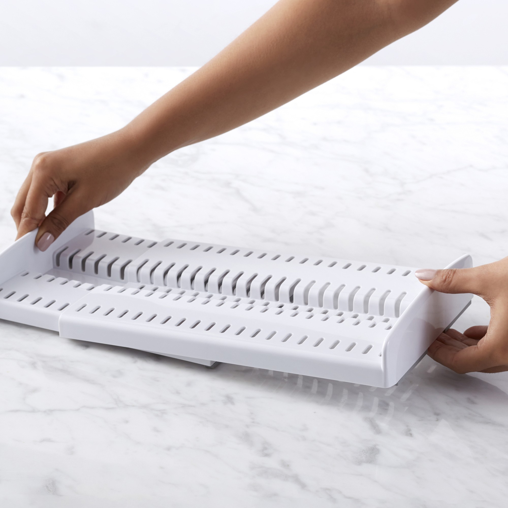 YouCopia StoreMore Pan & Lid Expandable Rack