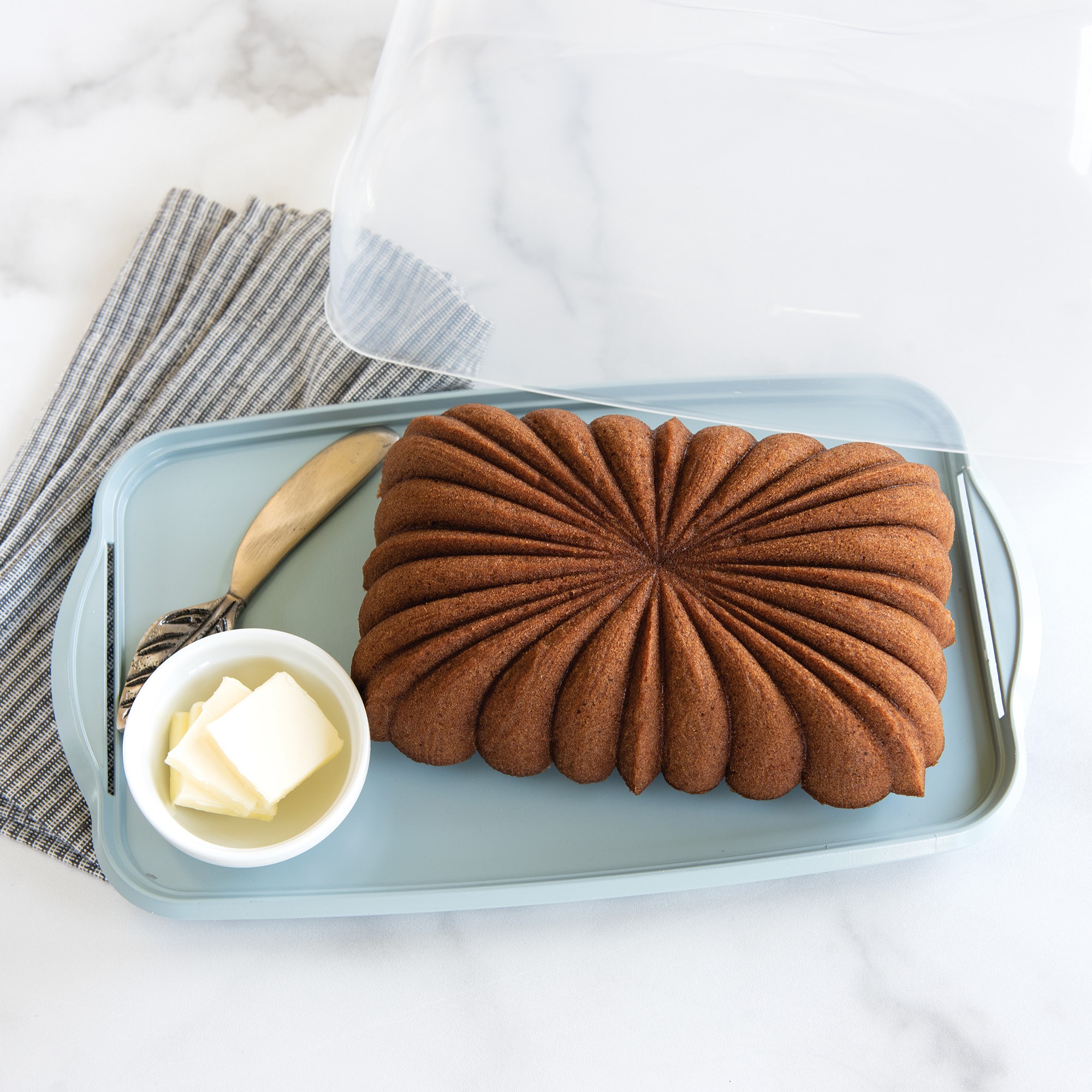 Nordic Ware Loaf Cake Keeper