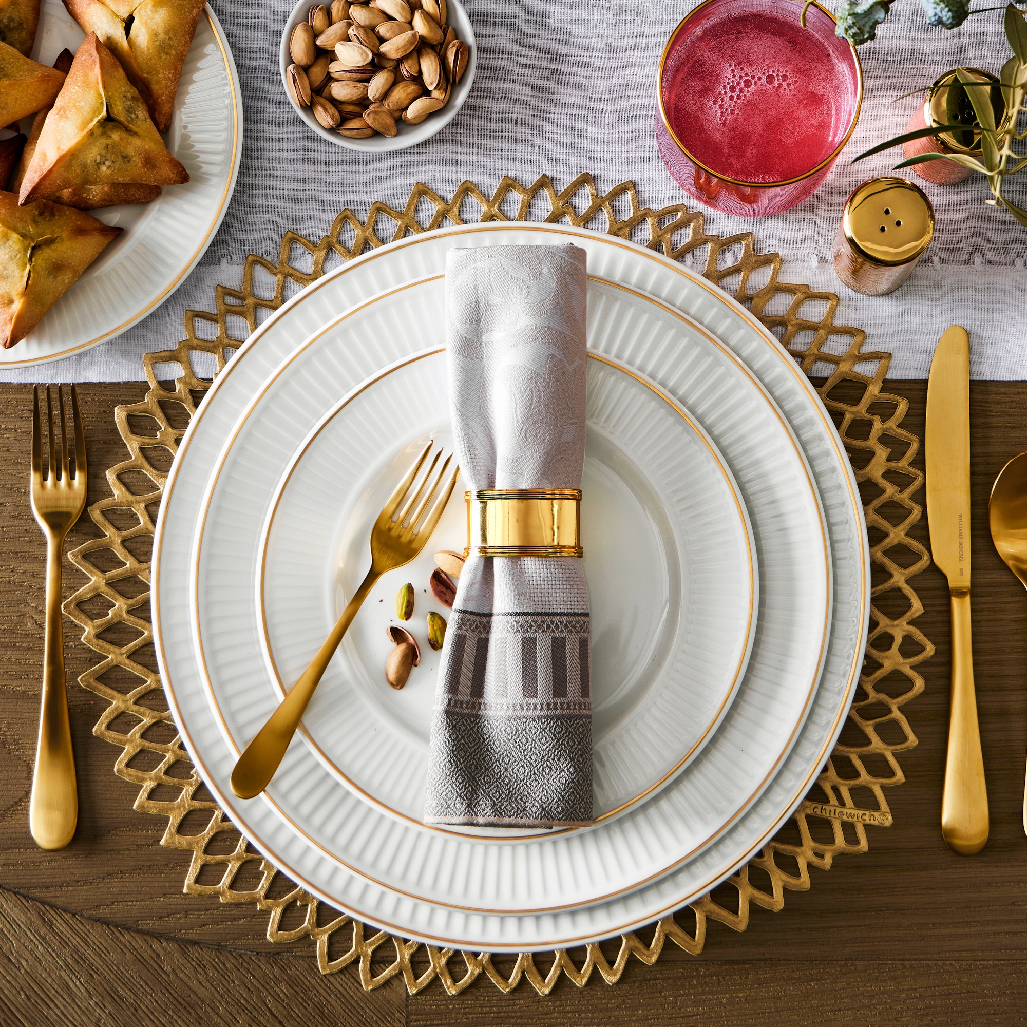 Chilewich Dahlia Round Placemats