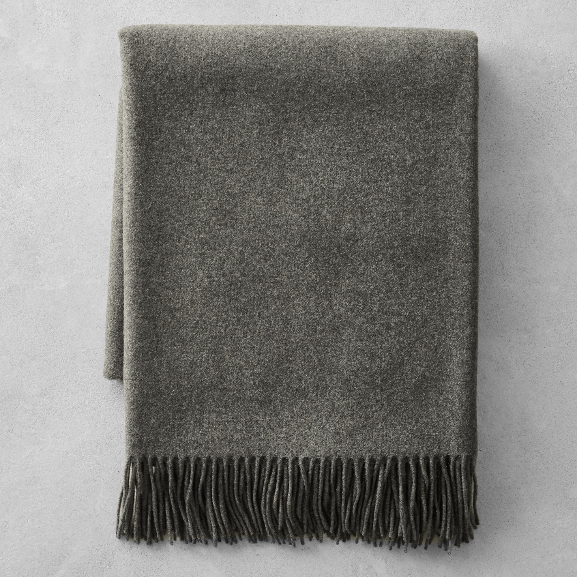 European Solid Grand Cashmere Throw