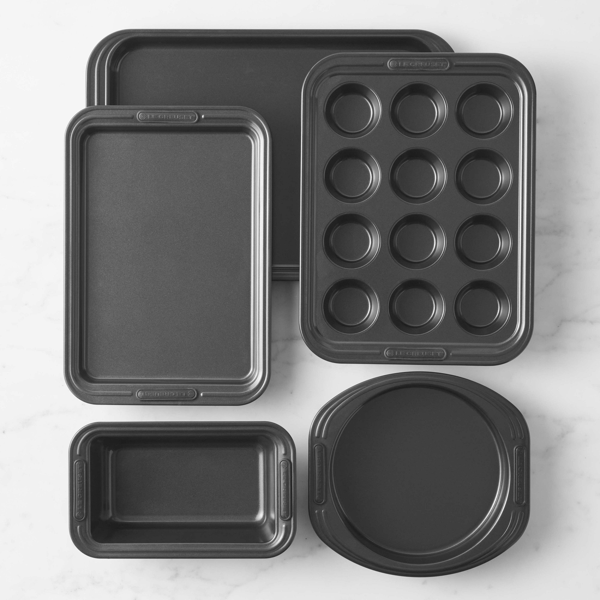 Le Creuset Nonstick Bakeware Essentials, Set of 5