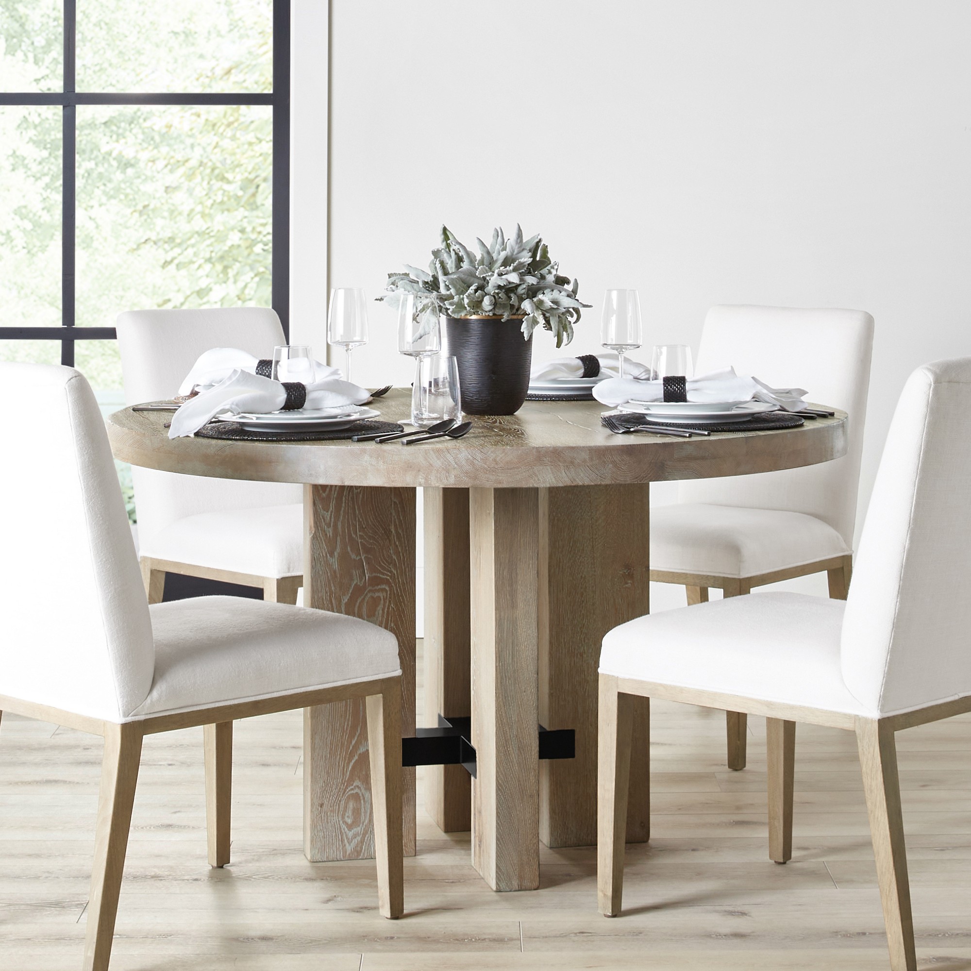 Montauk Round Dining Table (52)