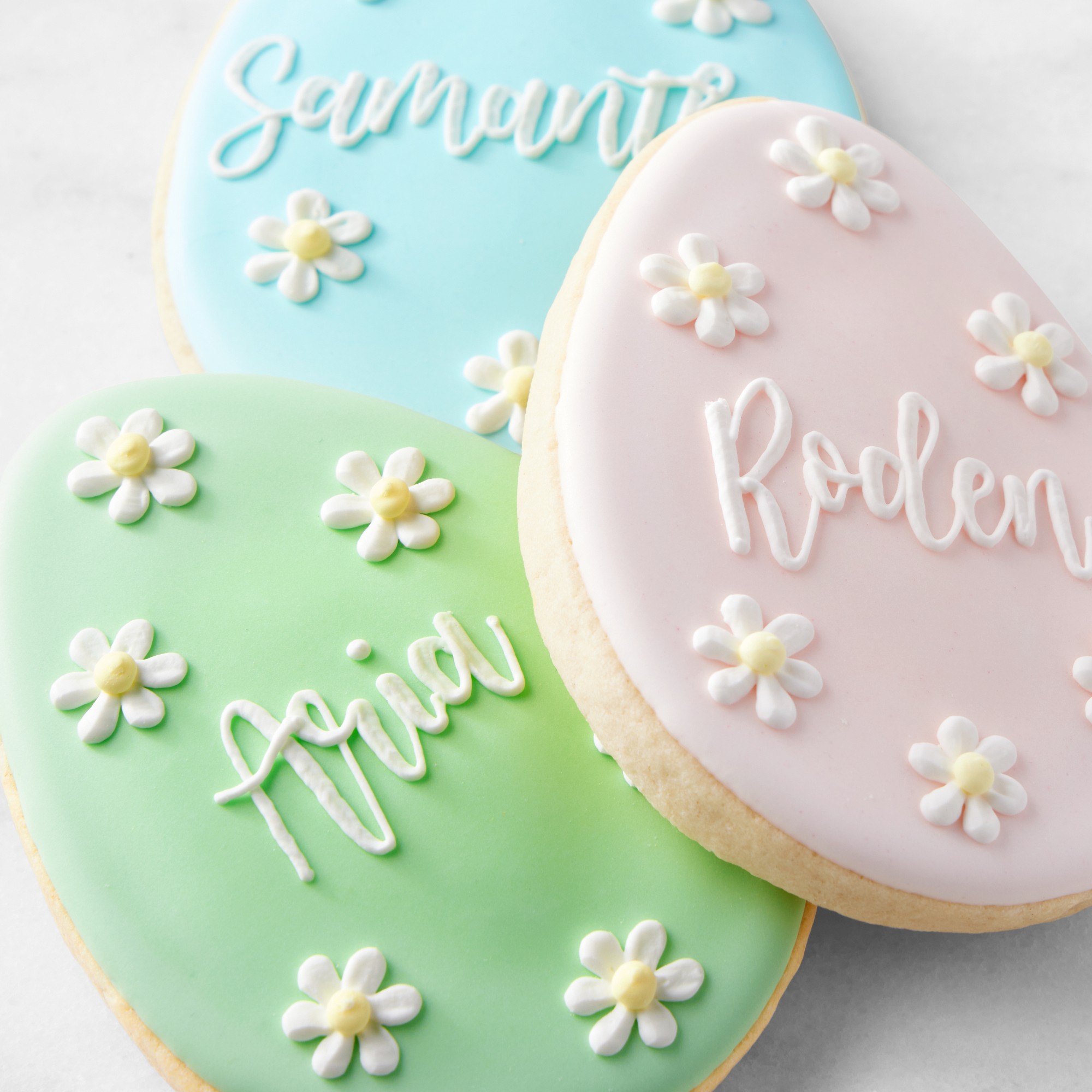 Personalized Daisy Egg Cookies, Set of 3