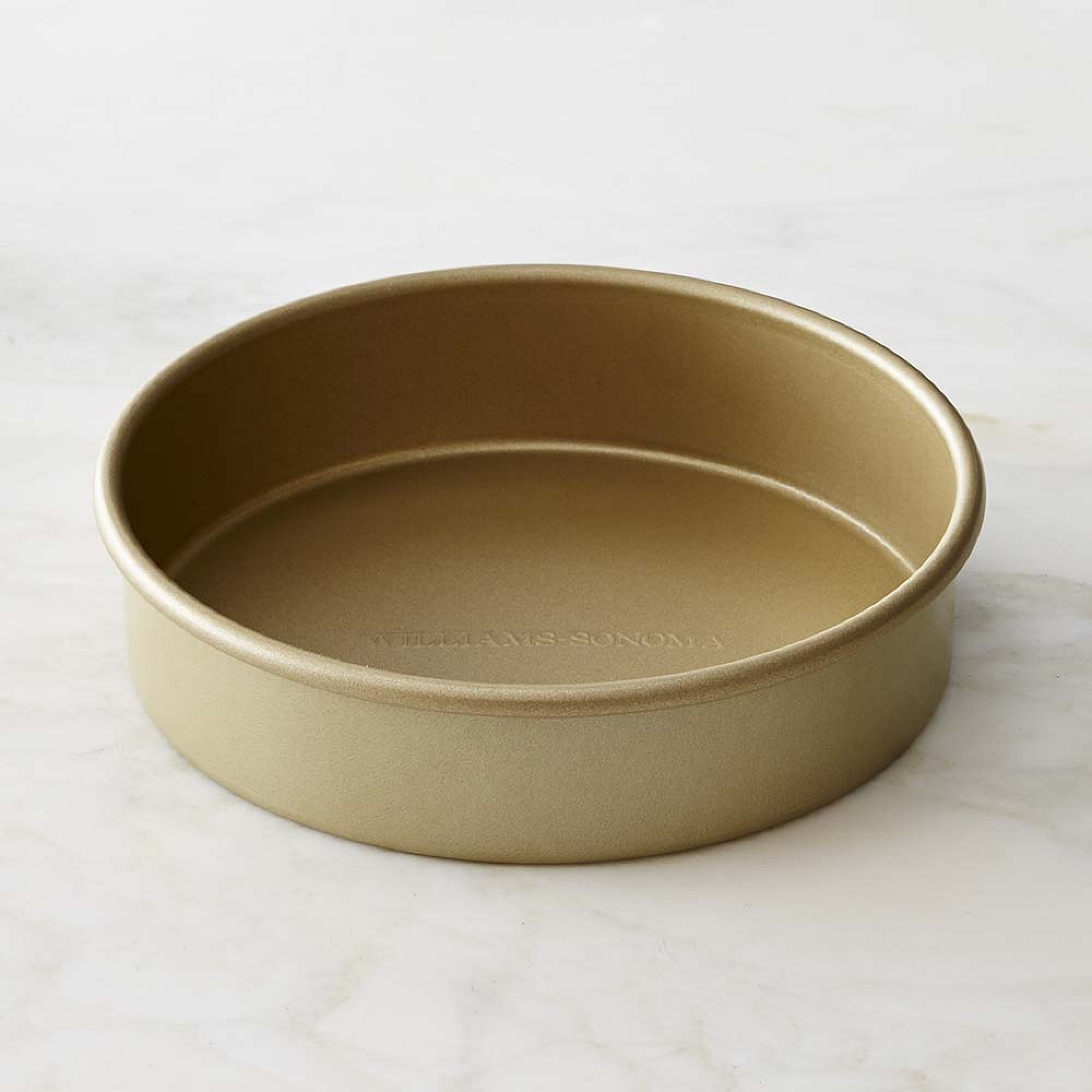 Williams Sonoma Goldtouch® Pro Nonstick Round Cake Pan