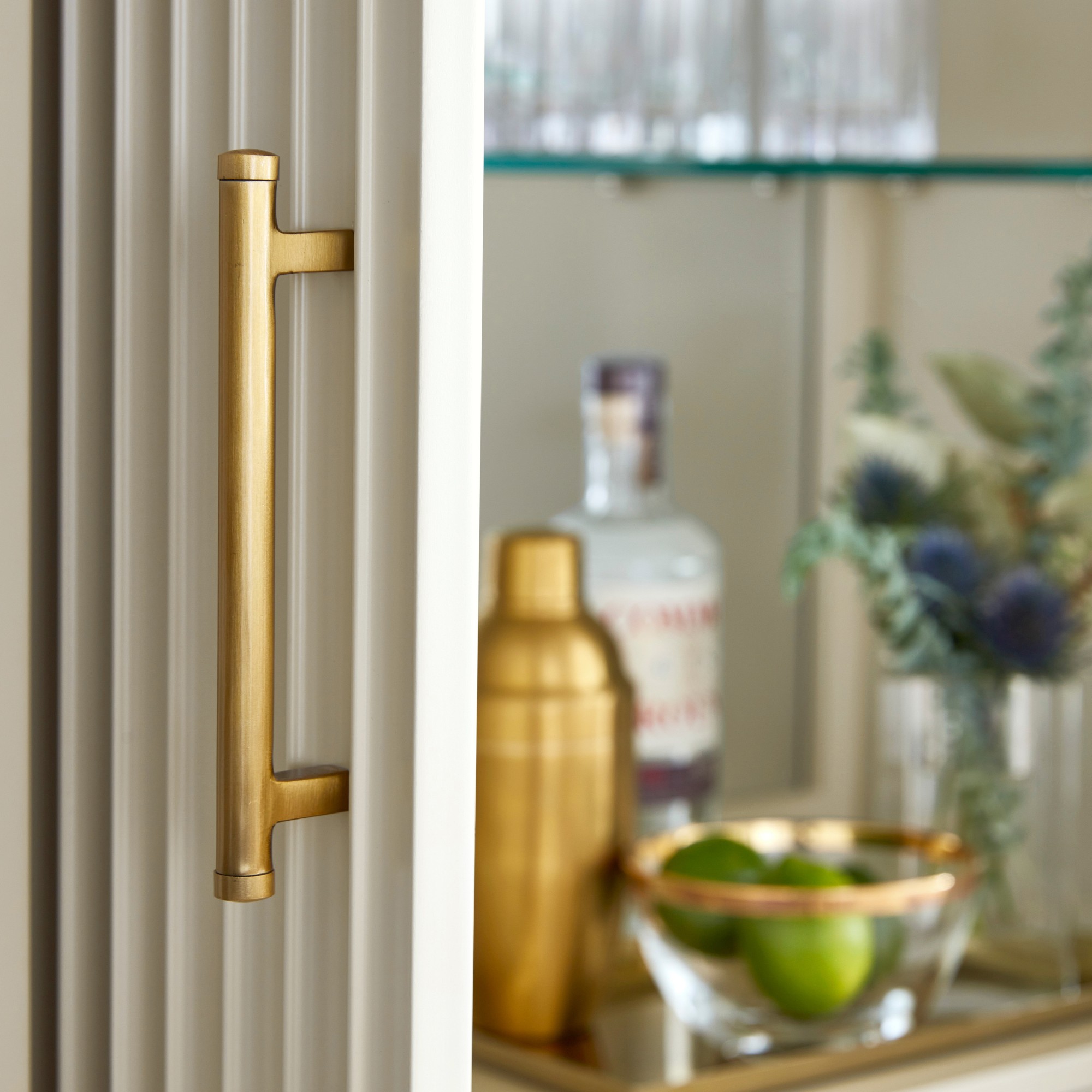 Lewis Bar Cabinet (36)