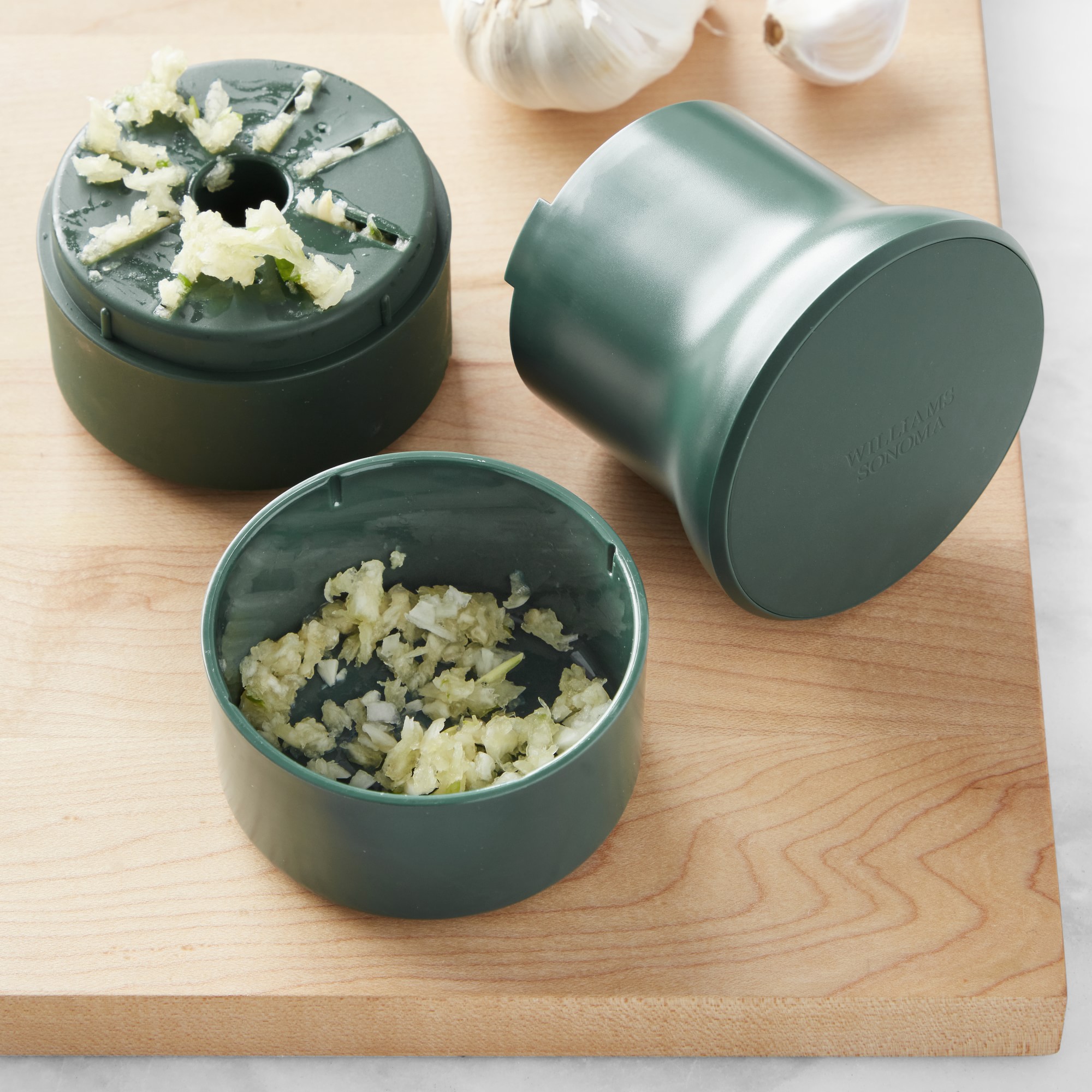 Williams Sonoma Ultimate Garlic Grinder