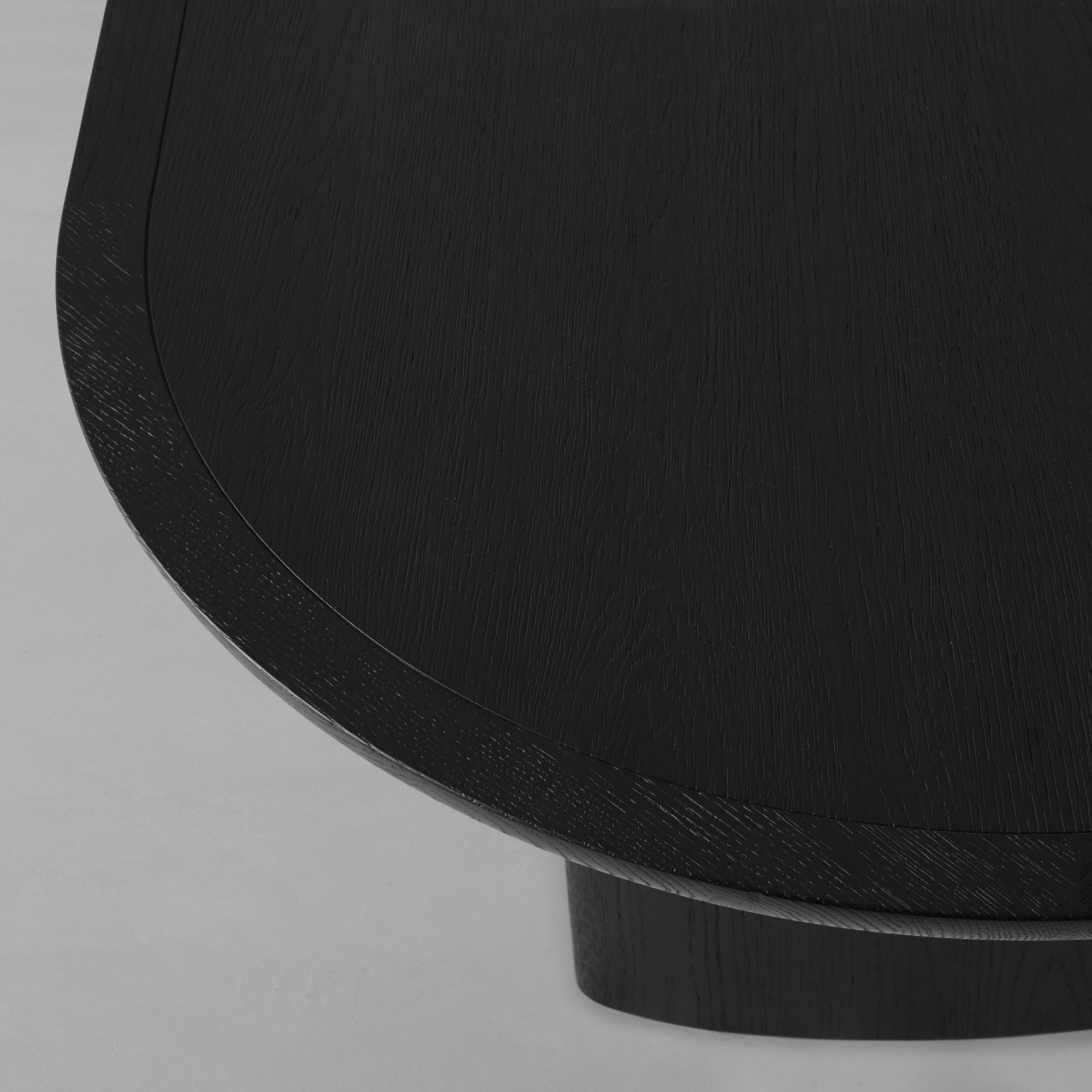 Radius Extendable Oval Dining Table (72-114)