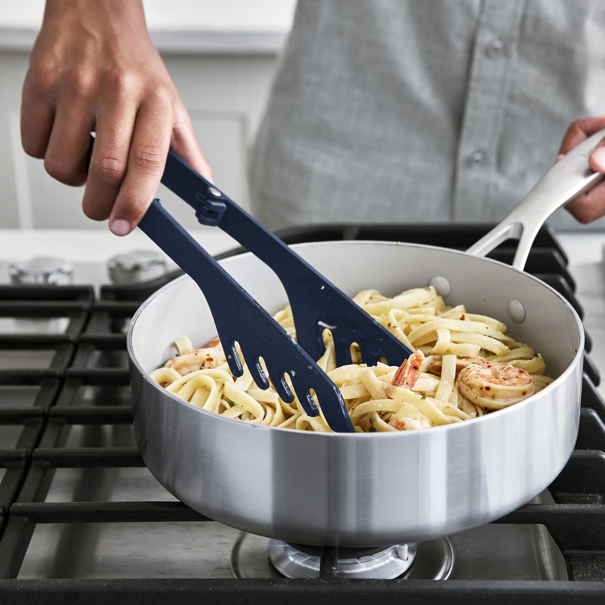 GreenPan™ Premiere Silicone Locking Pasta Tongs