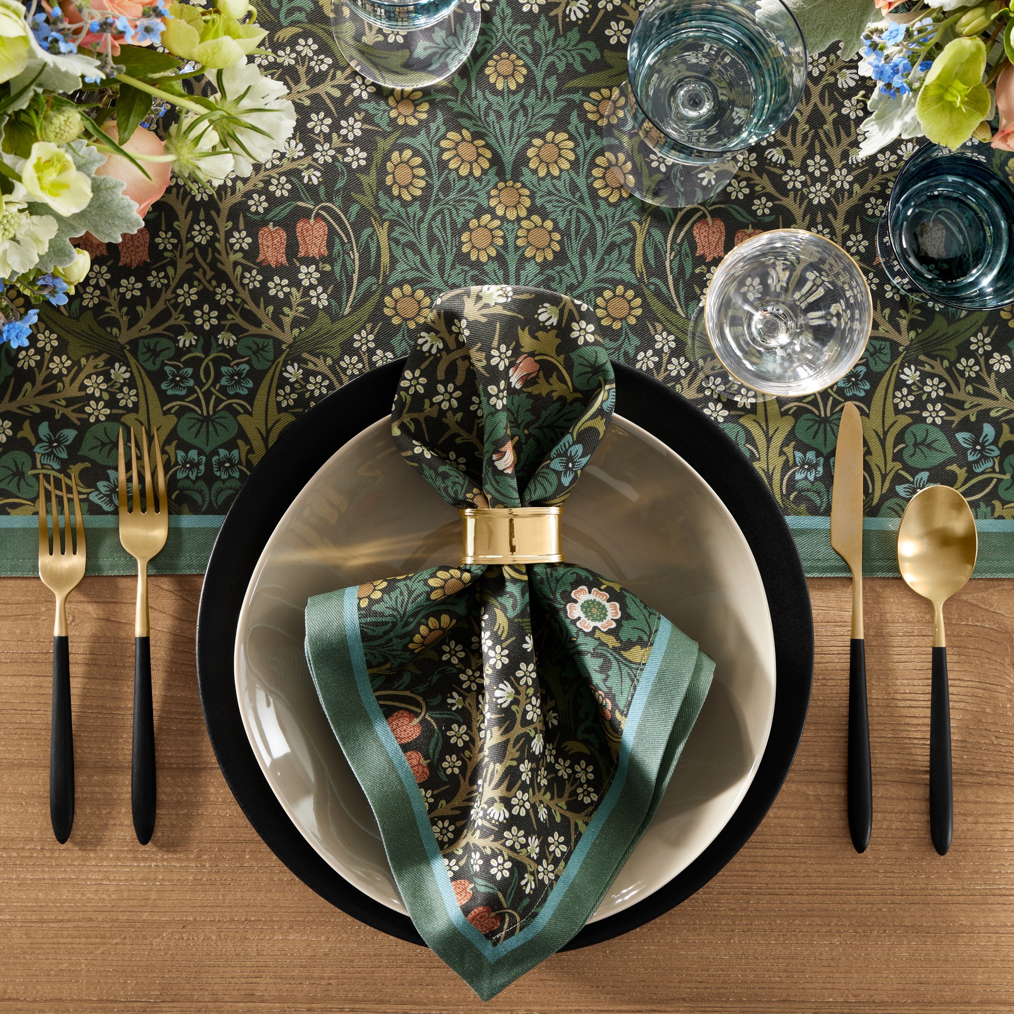 Morris & Co. x Williams Sonoma Blackthorn Napkins, Set of 4