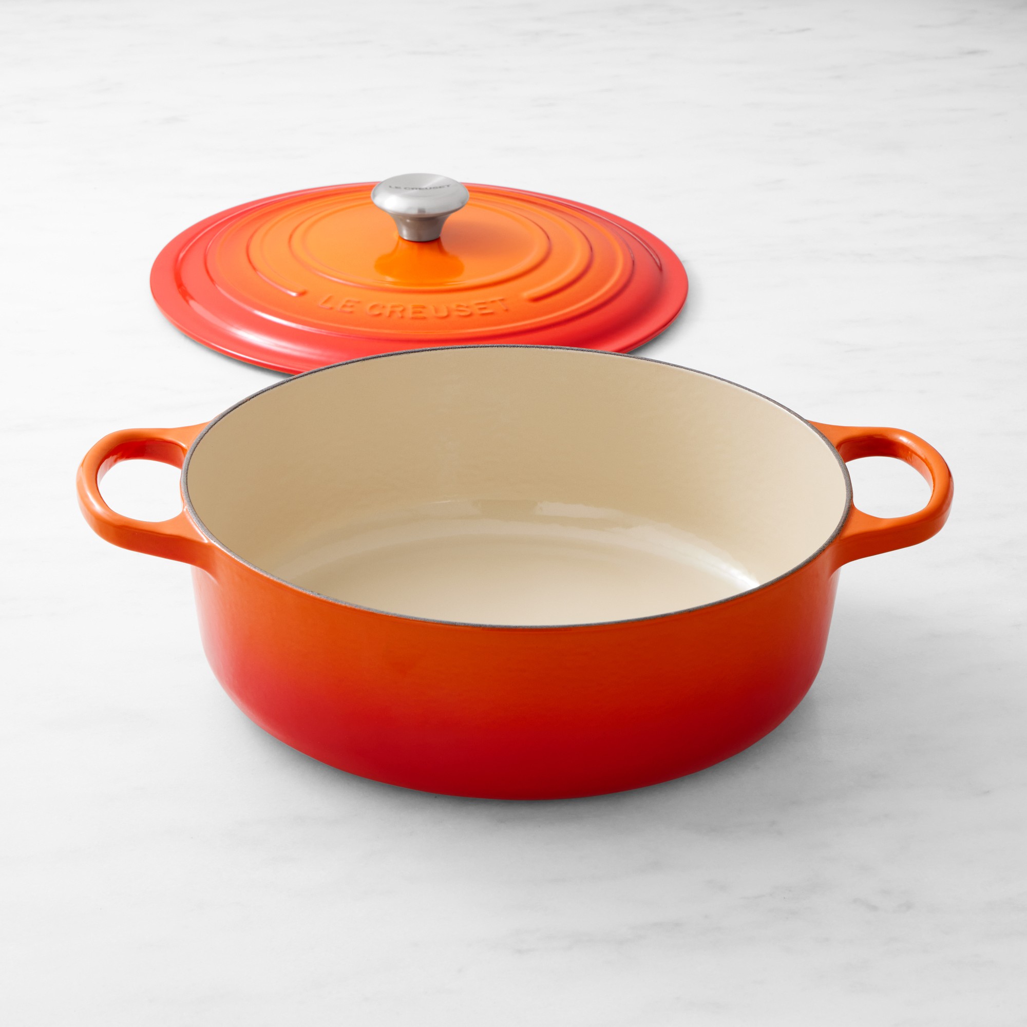 Le Creuset Signature Enameled Cast Iron Round Wide Dutch Oven, 6 3/4-Qt.
