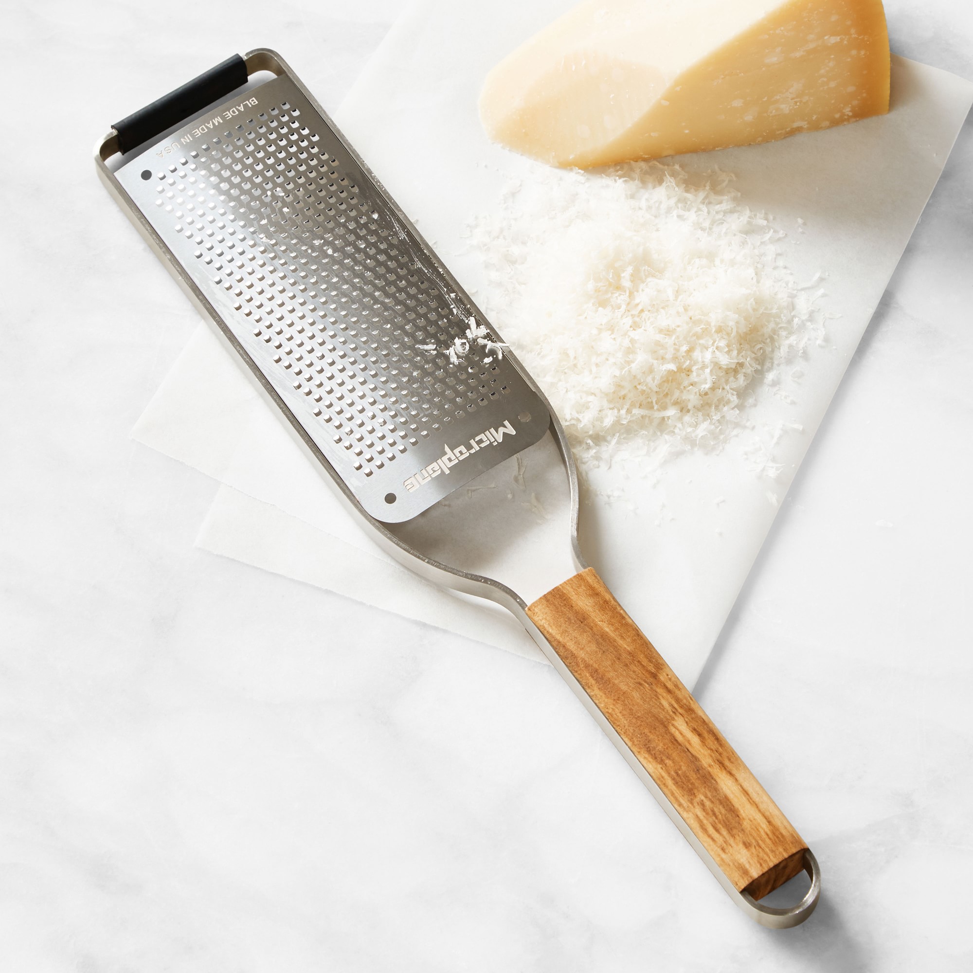 Microplane® Olivewood Master Series Paddle Graters