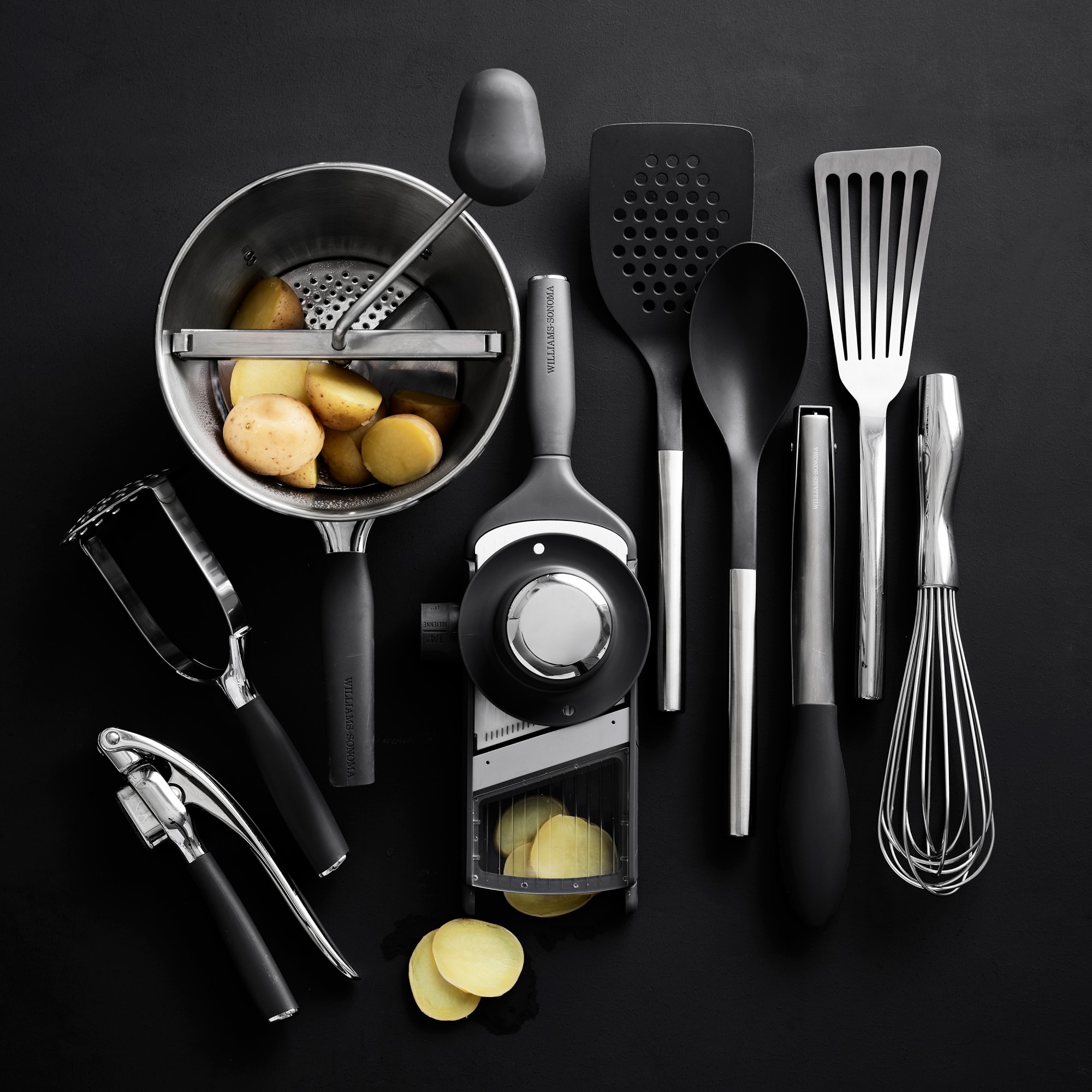 Williams Sonoma Signature Nonstick Deep Spoon