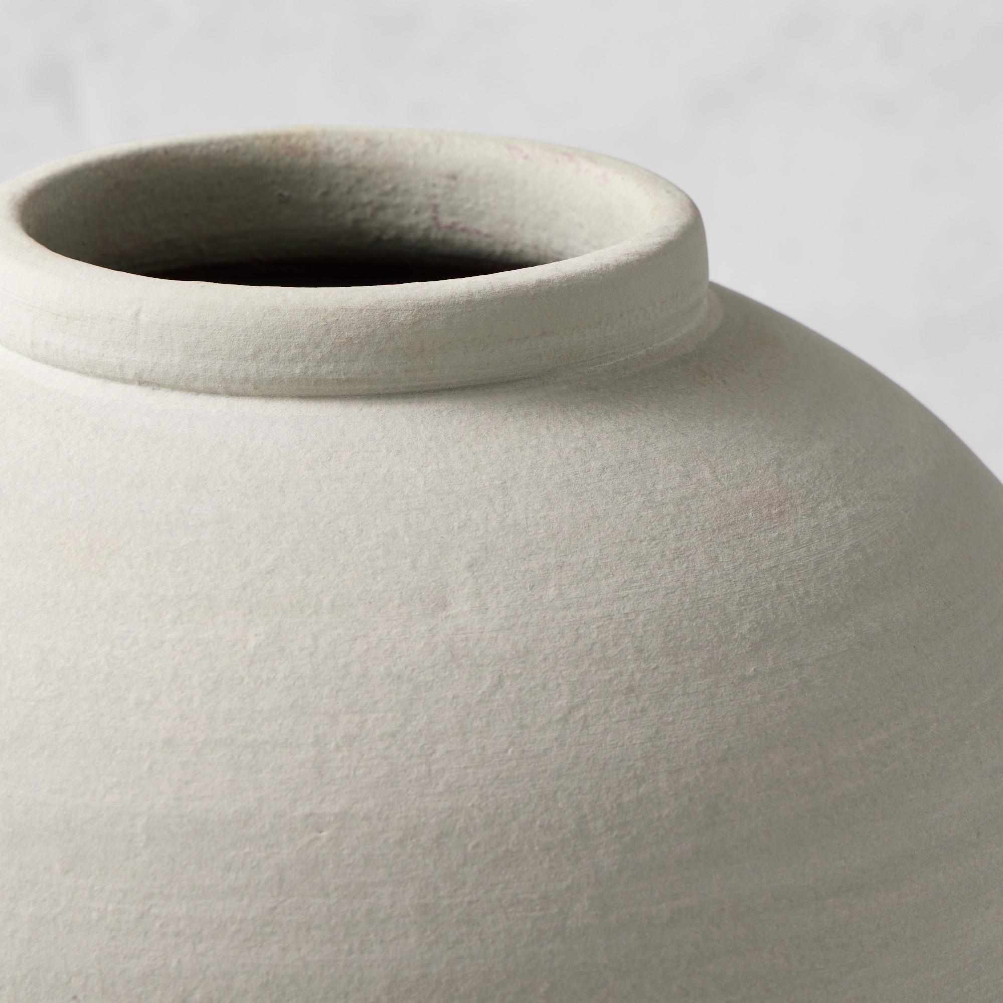 Jeff Leatham x Williams Sonoma Round White Ceramic Vase