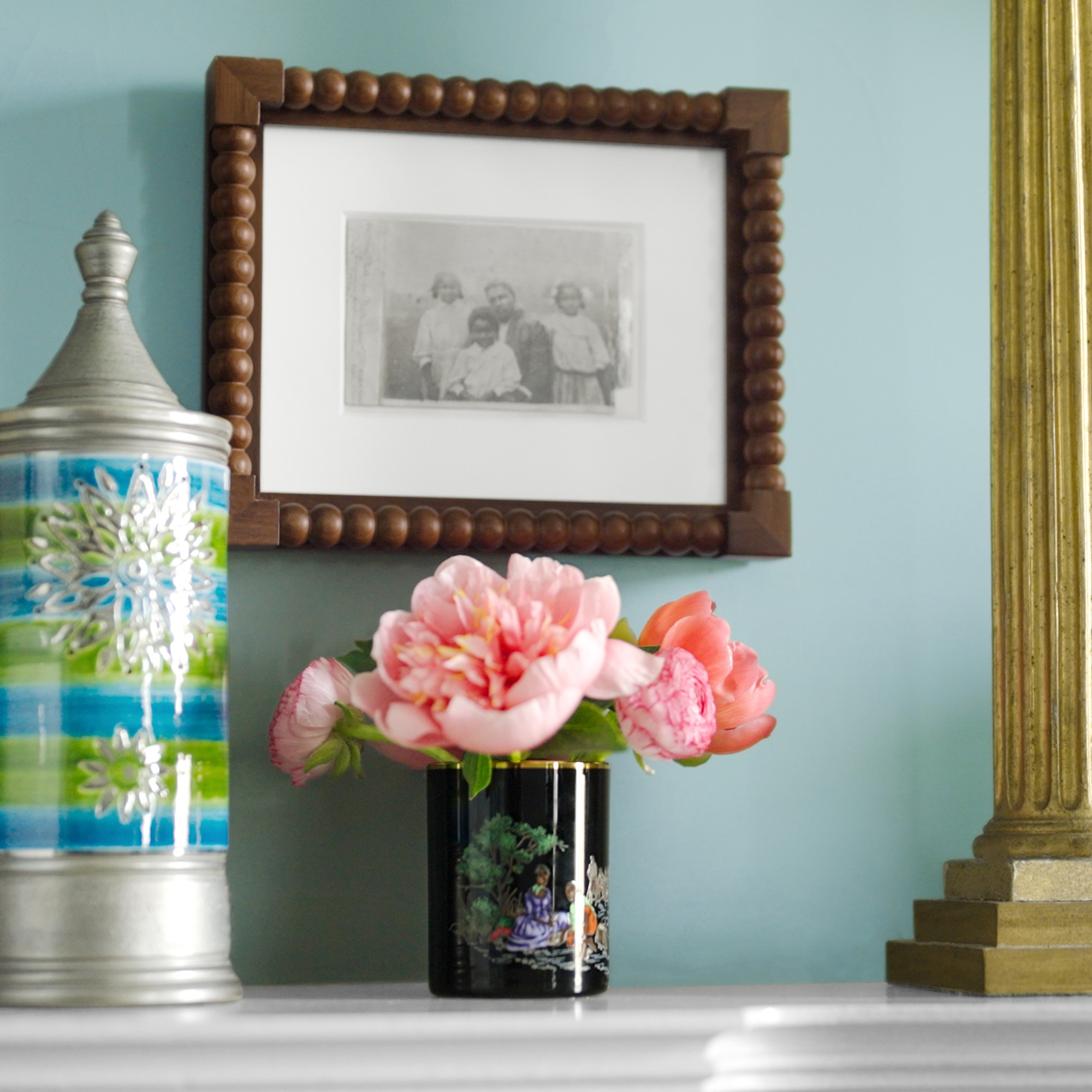 Sheila Bridges x Williams Sonoma Home Turned Walnut Picture Frame