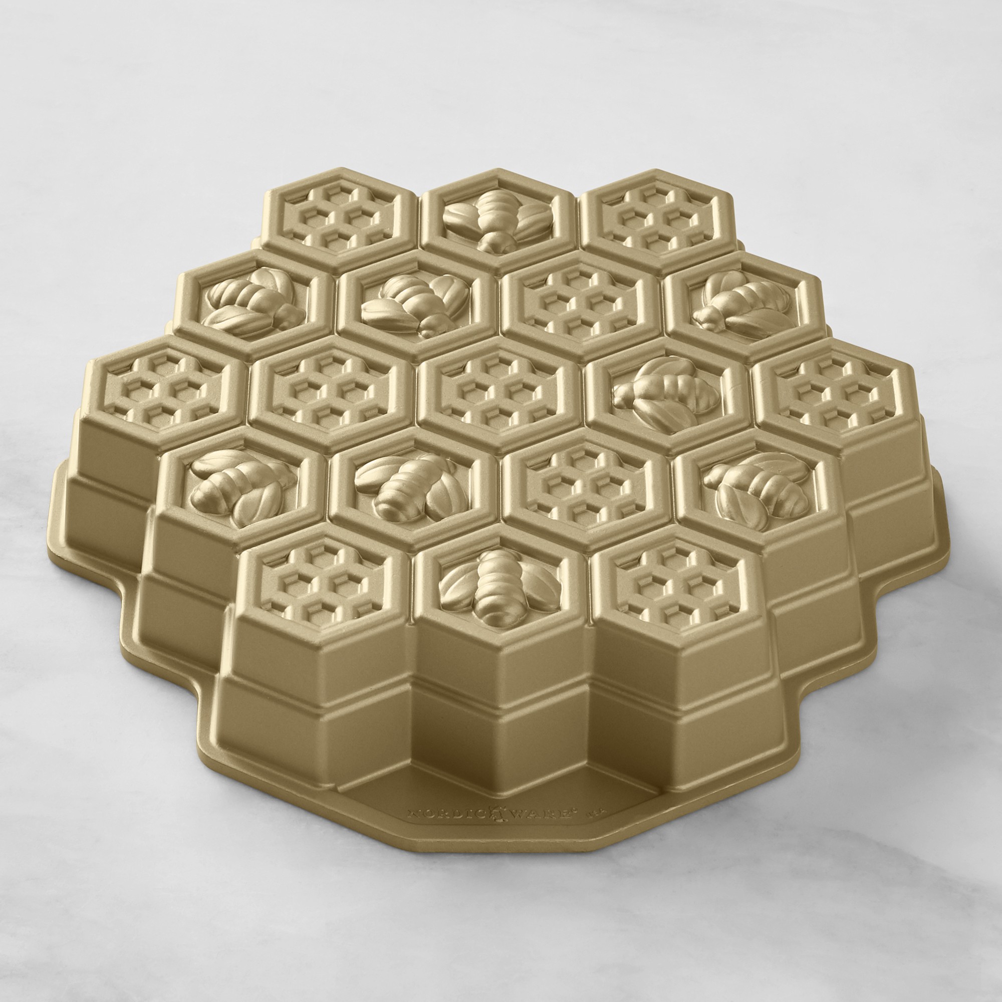 Nordic Ware Nonstick Cast Aluminum Honeycomb Cake Pan