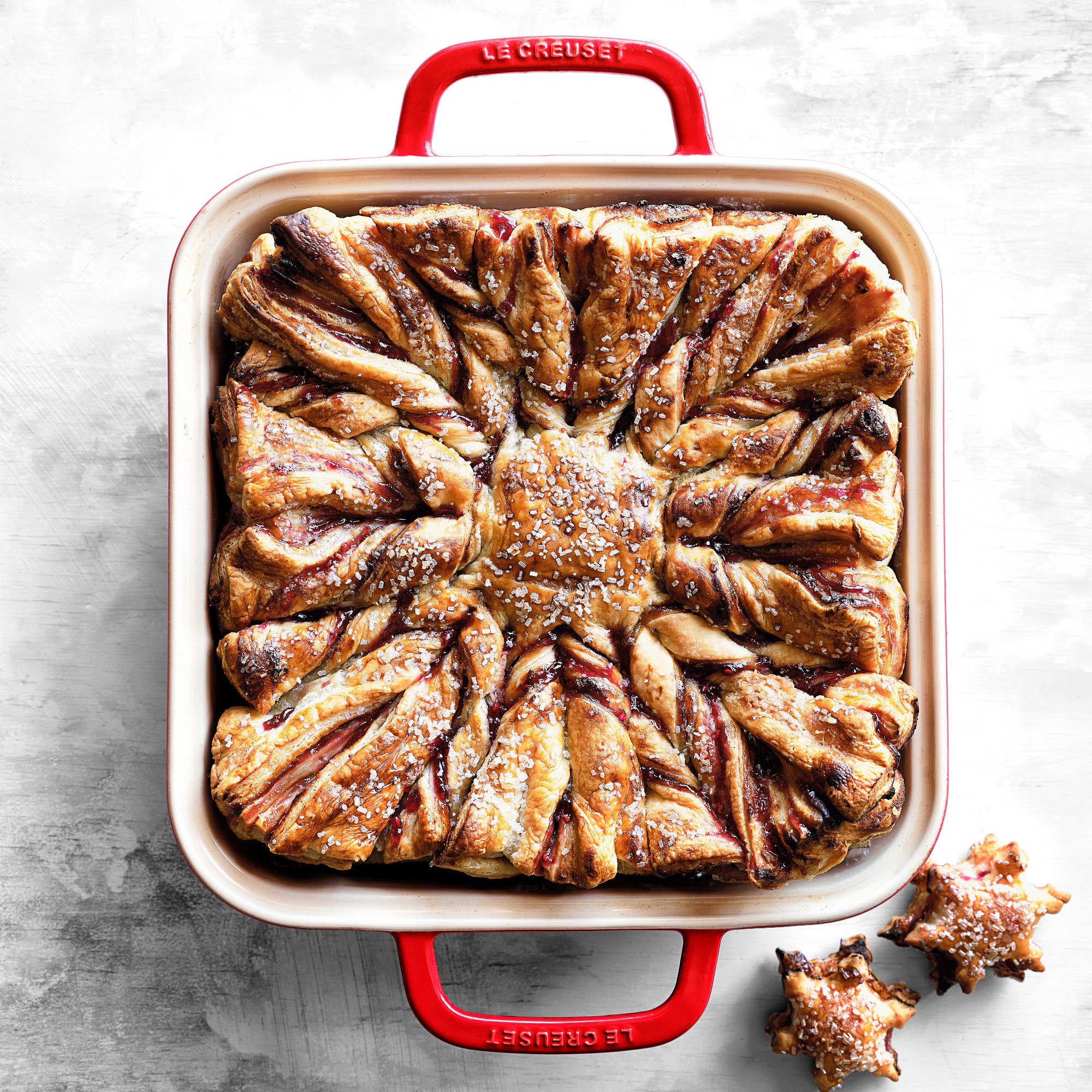 Le Creuset San Francisco Stoneware Square Covered Baker, 3-Qt.