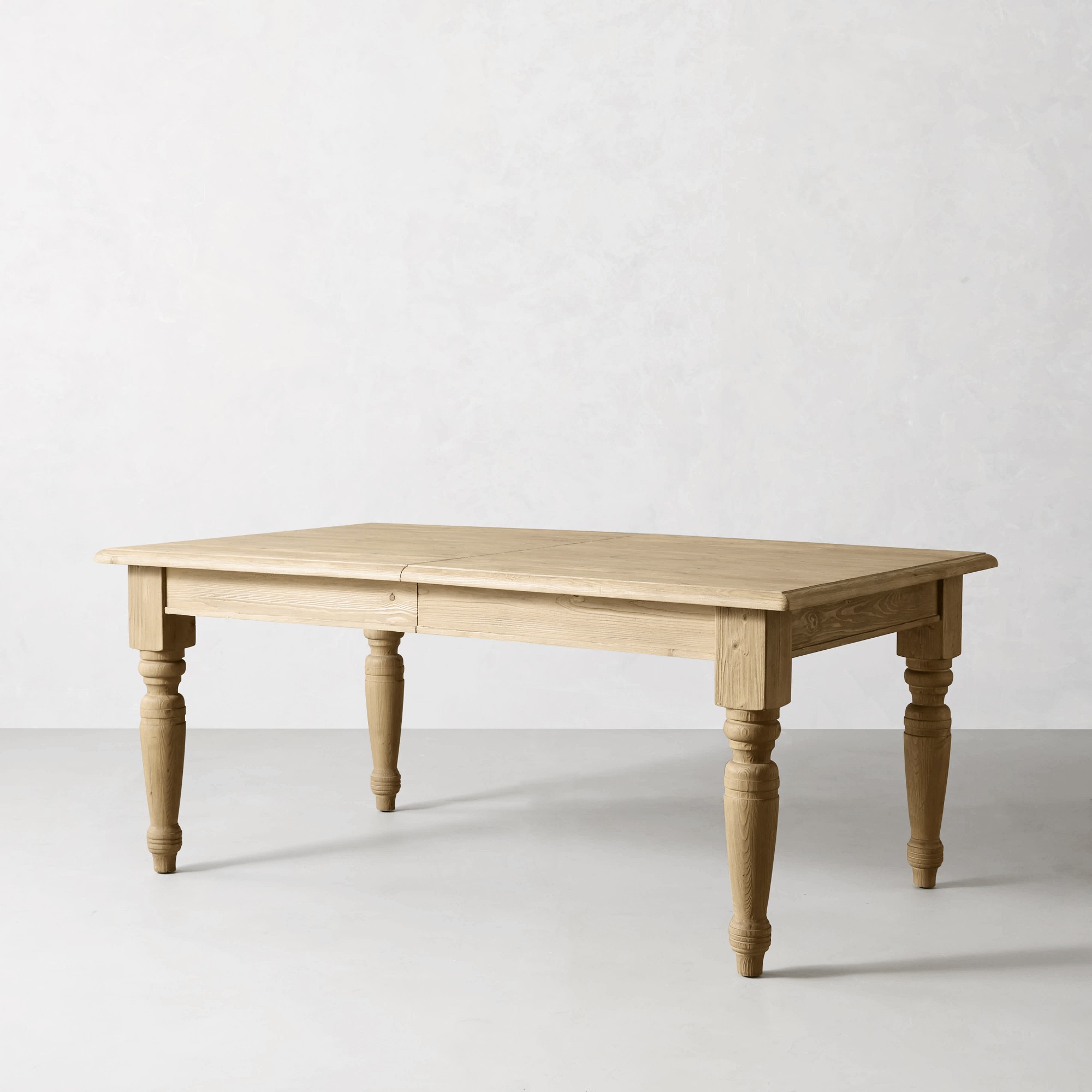 Harvest Extendable Rectangular Dining Table (72-116)