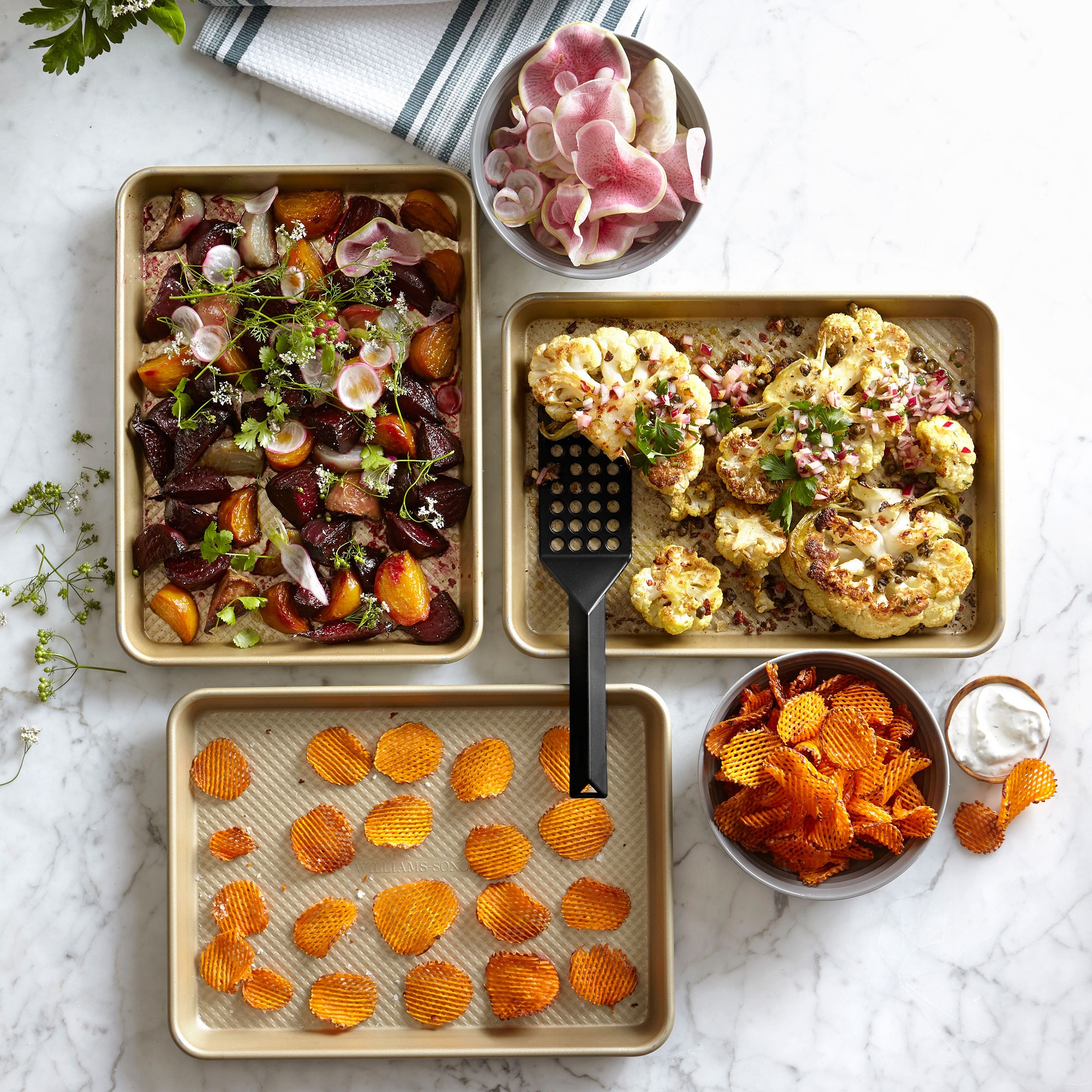 Williams Sonoma Goldtouch® Pro Nonstick Corrugated Quarter Sheet, Set of 2