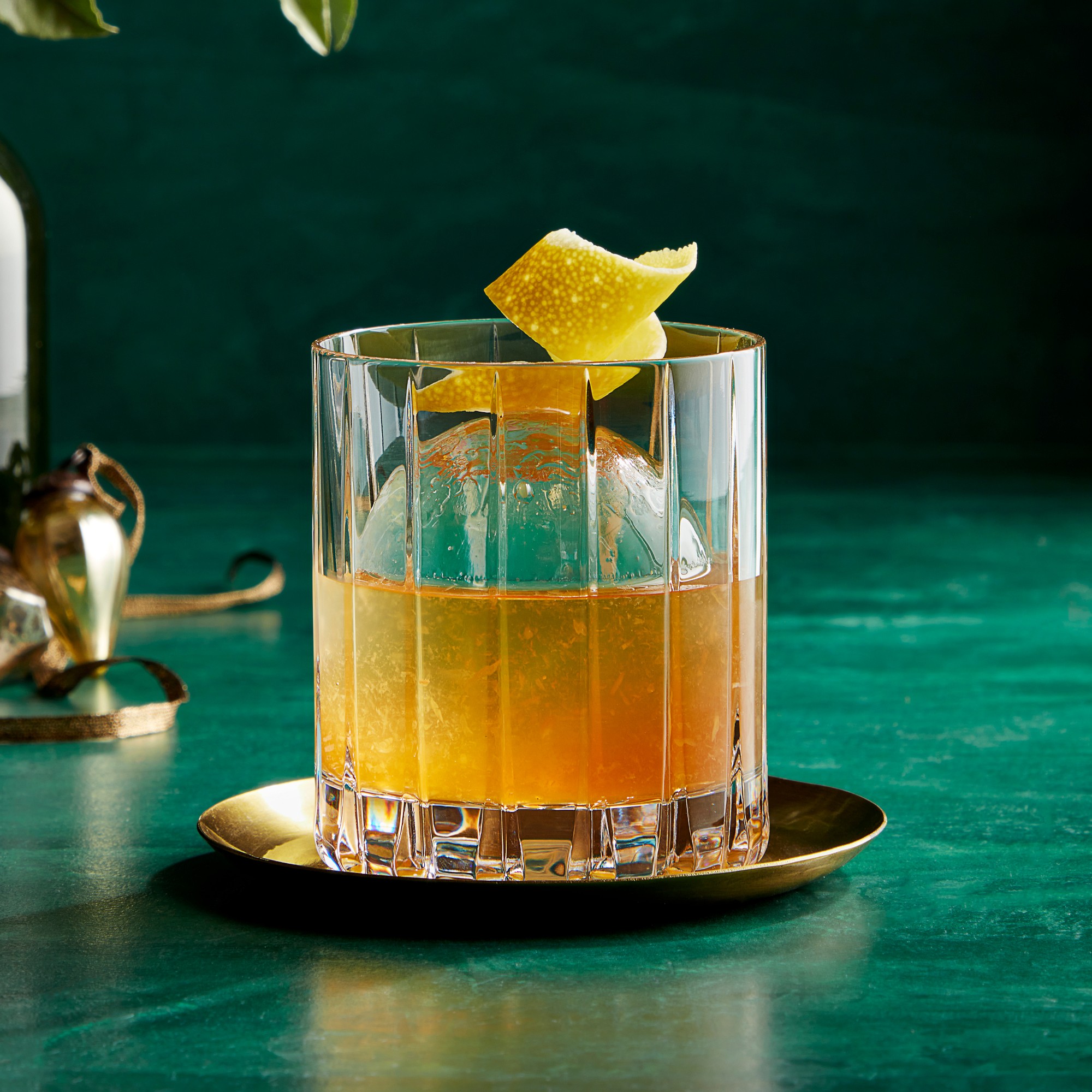 Williams Sonoma Sphere Ice Molds, Set of 2