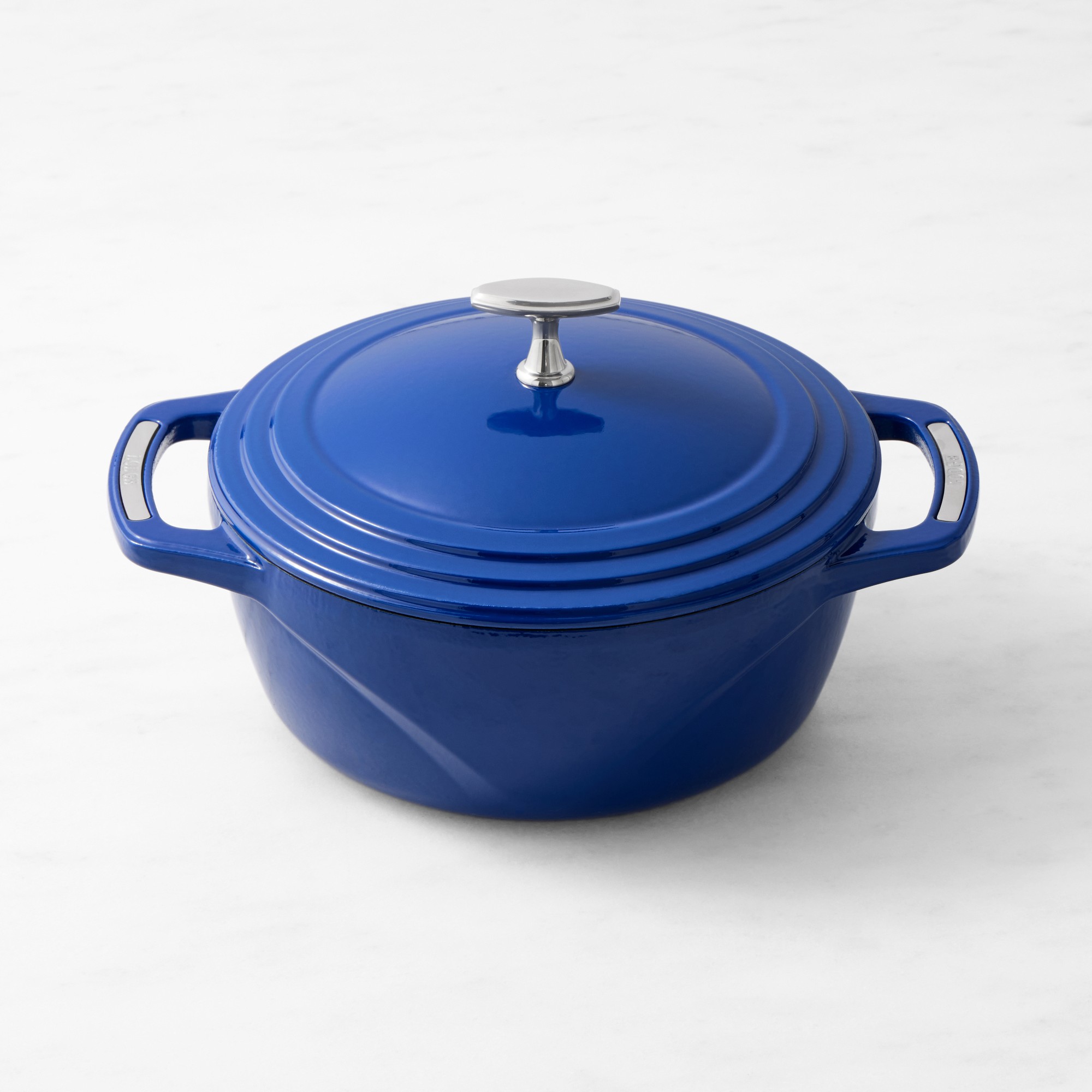Lodge USA Enameled Cast Iron Dutch Oven