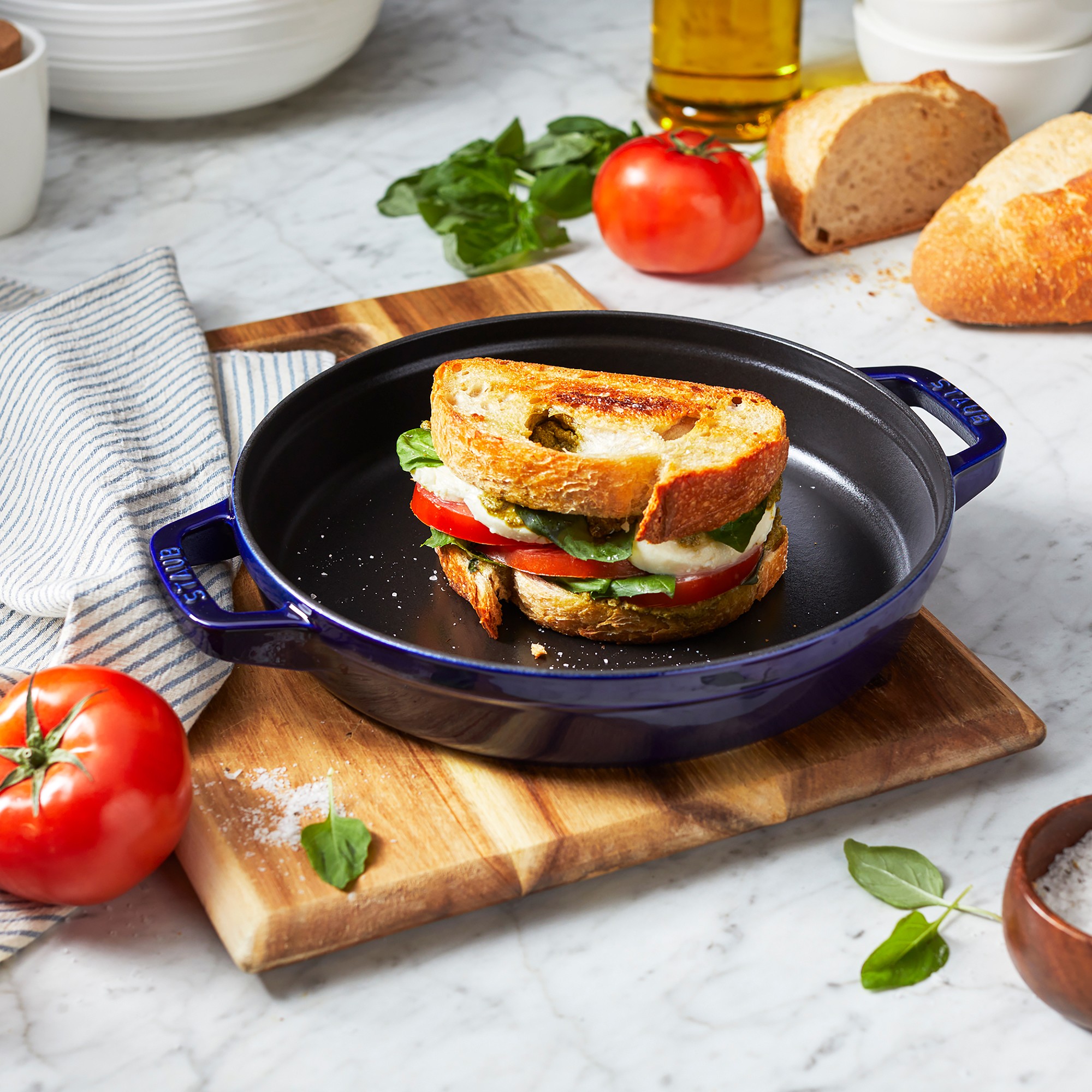 Staub Enameled Cast Iron Double-Handle Fry Pan, 10