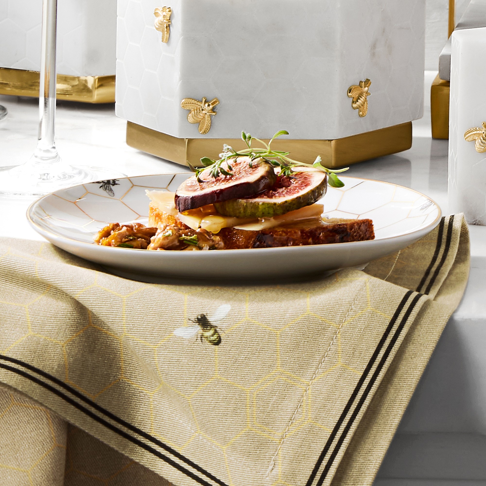 Bee Napkins, Set of 4