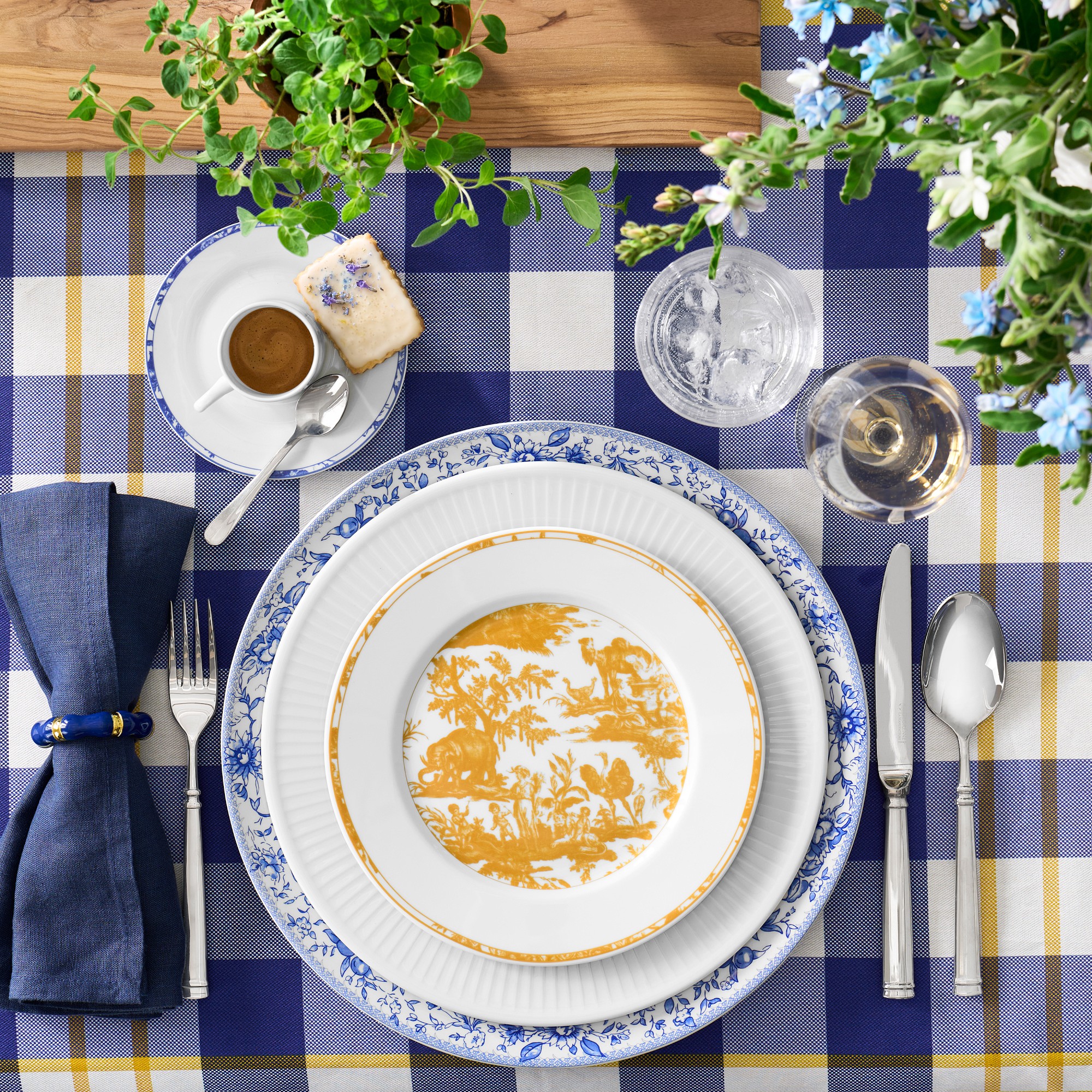 Signature Linen Napkins