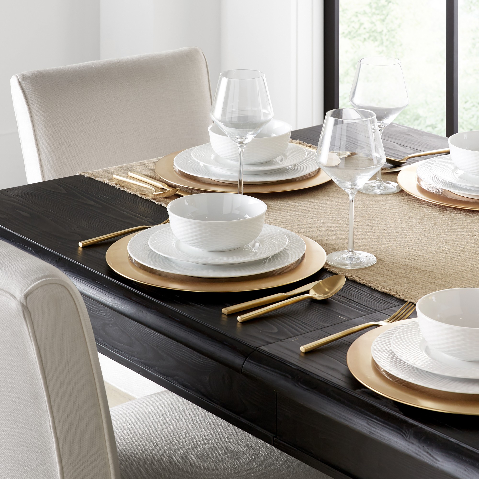 Harvest Extendable Rectangular Dining Table (72-116)