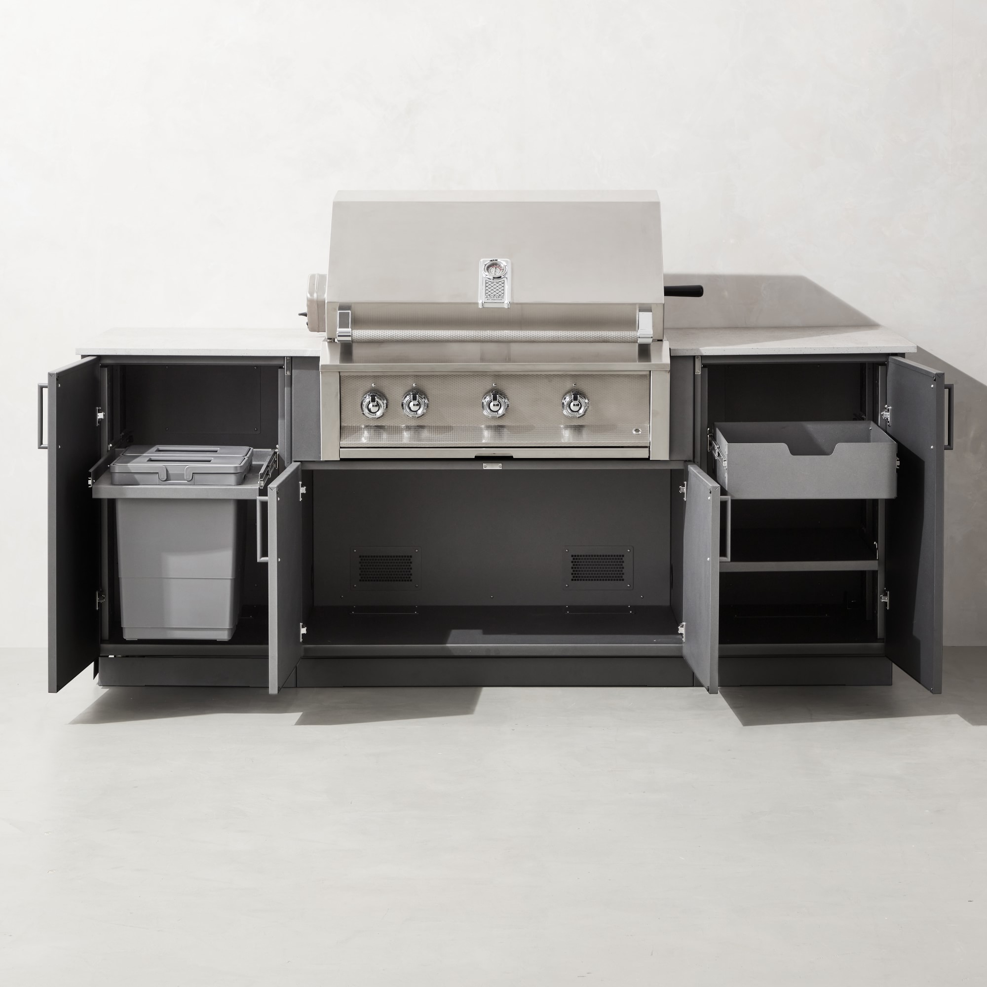 Urban Bonfire Outdoor Kitchen x Hestan 36” Grill