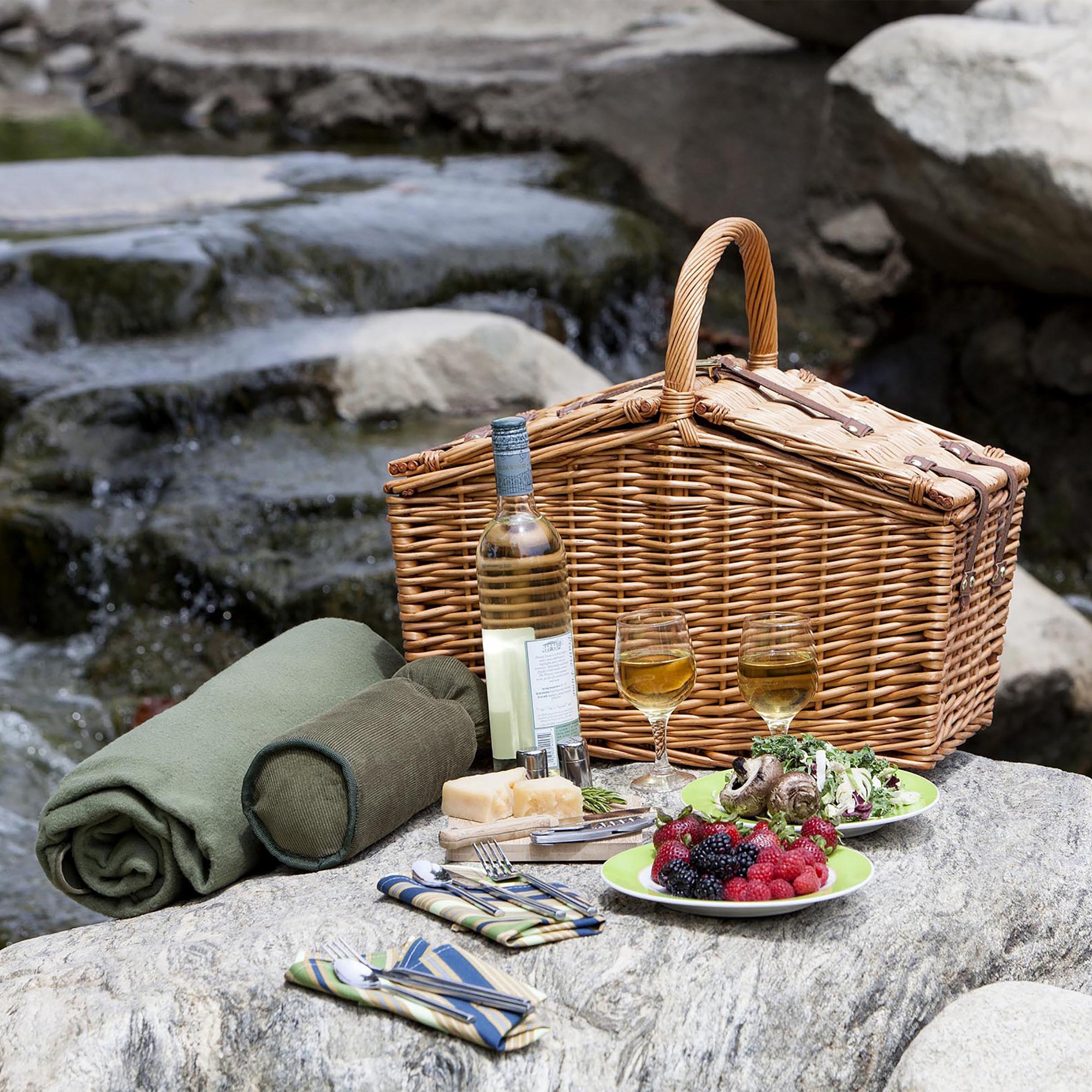 Sage Picnic Basket