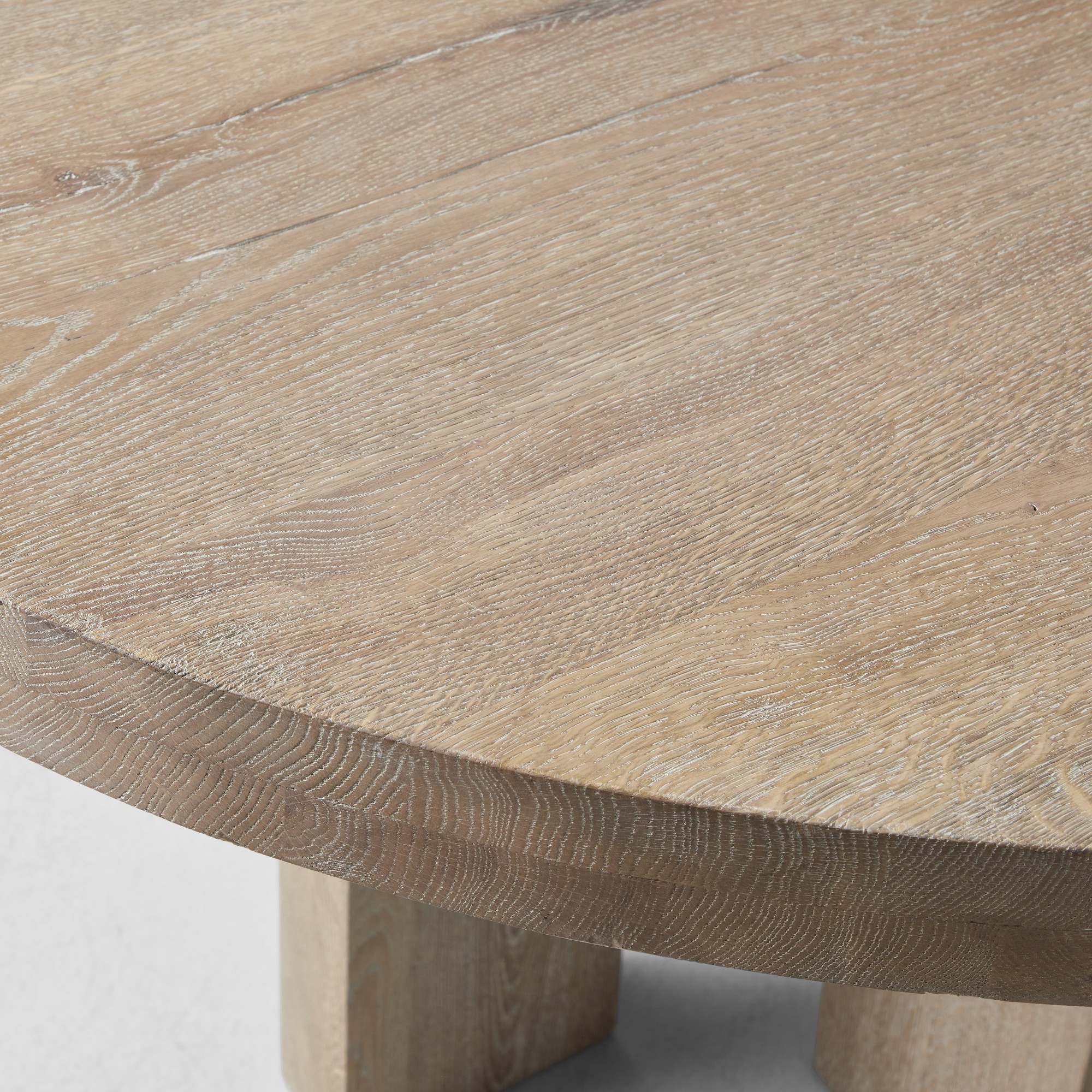 Montauk Round Dining Table (52)