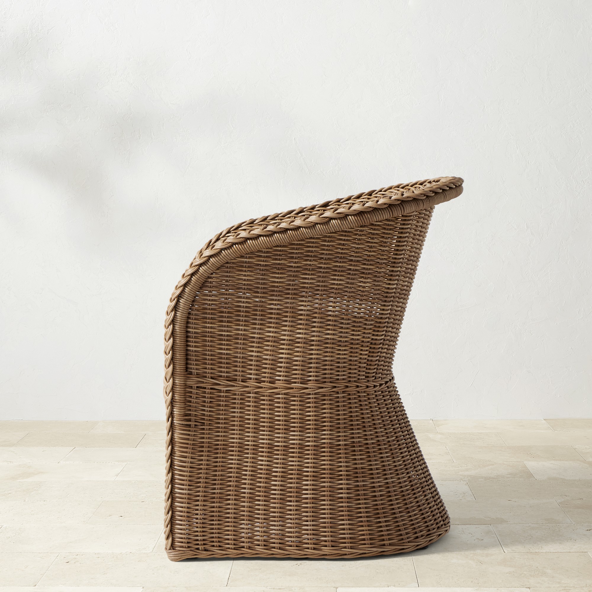 AERIN East Hampton Dining Table & Dining Chairs