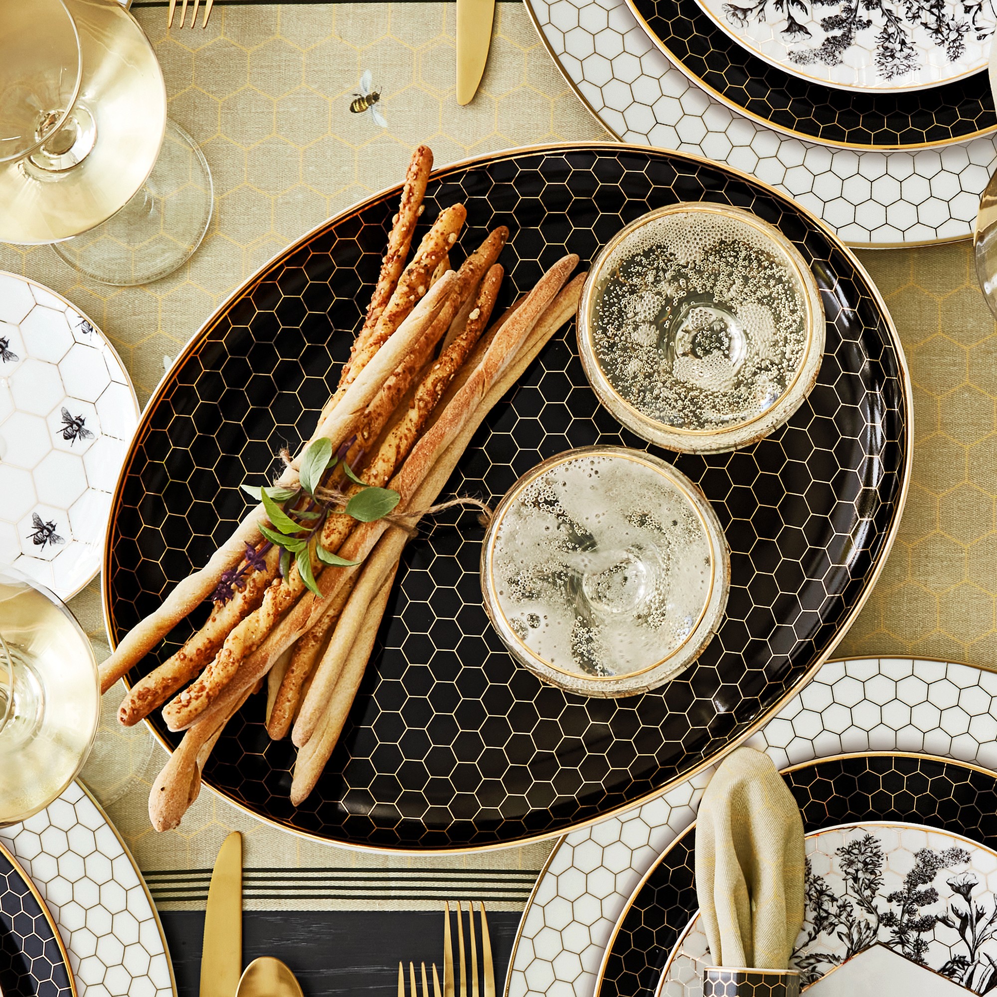 Honeycomb Oval Platter