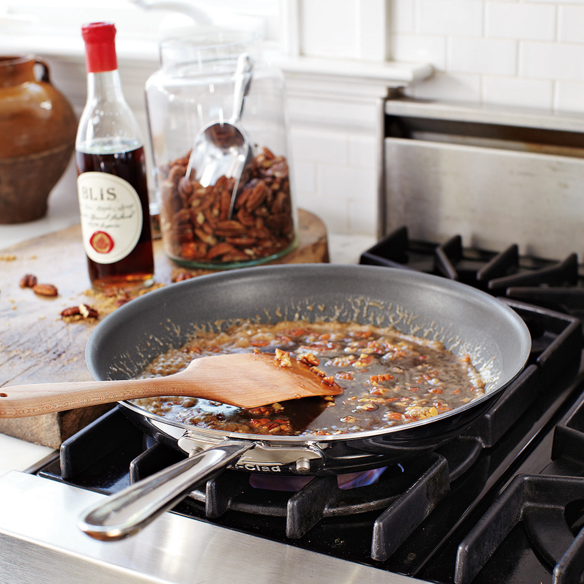 All-Clad D5® Stainless-Steel Nonstick Fry Pan