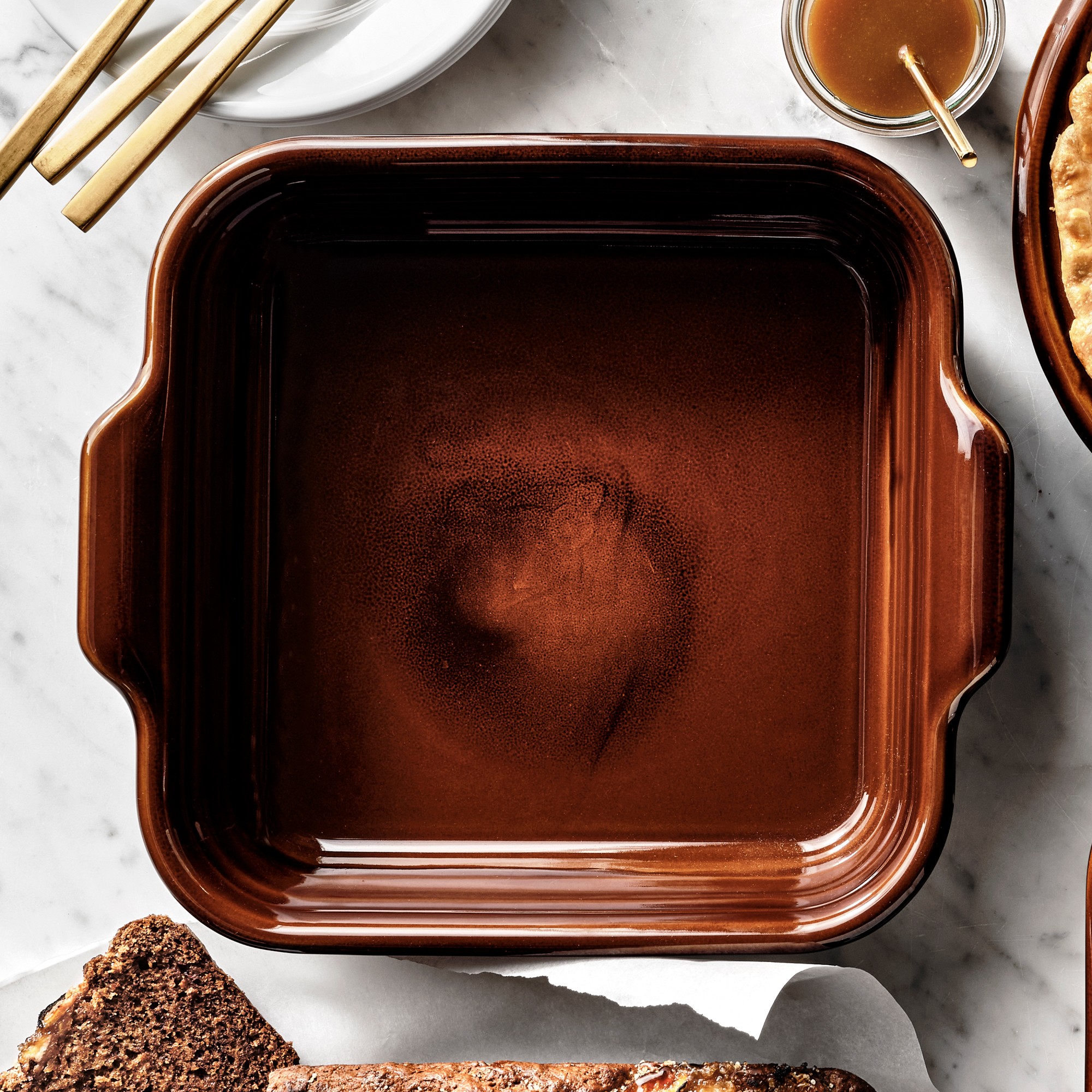 Emile Henry French Ceramic Potter Square Baker, 2.5 Qt.